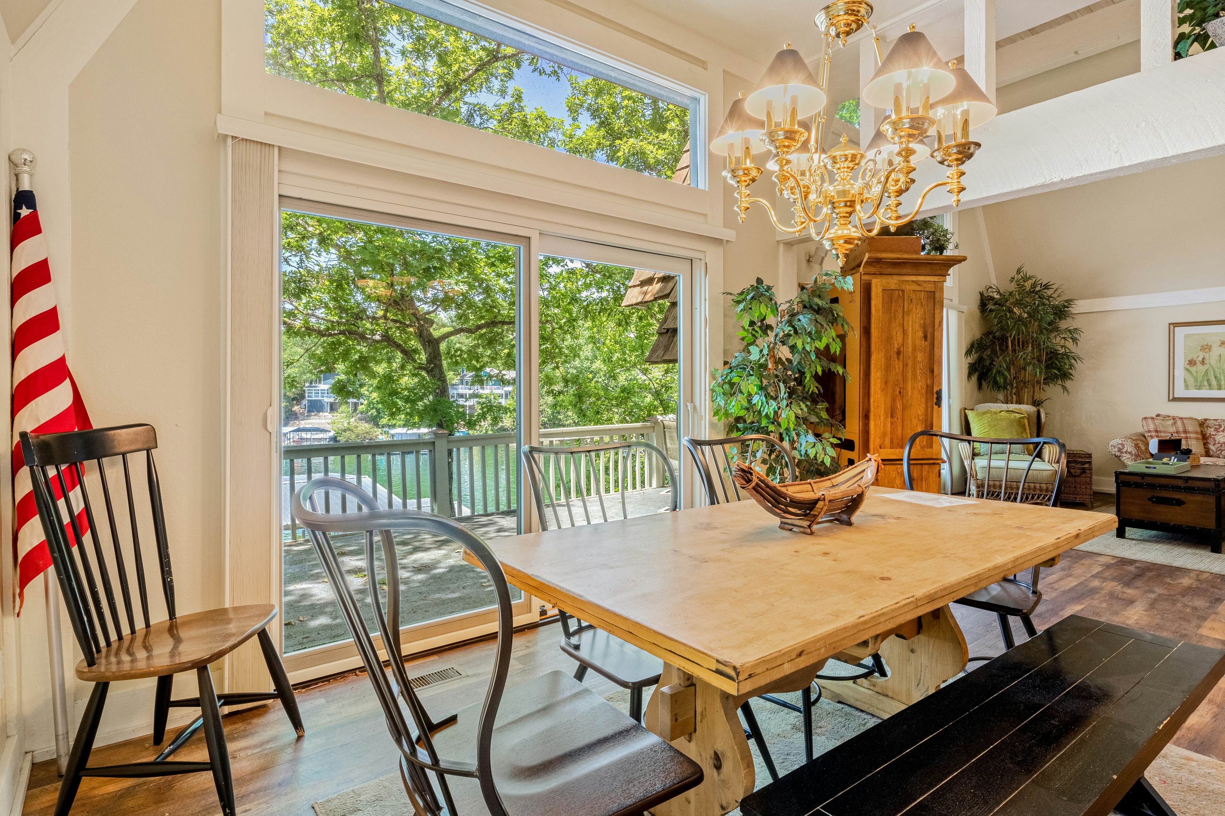 Grammy and Papas Lakeside Dugout