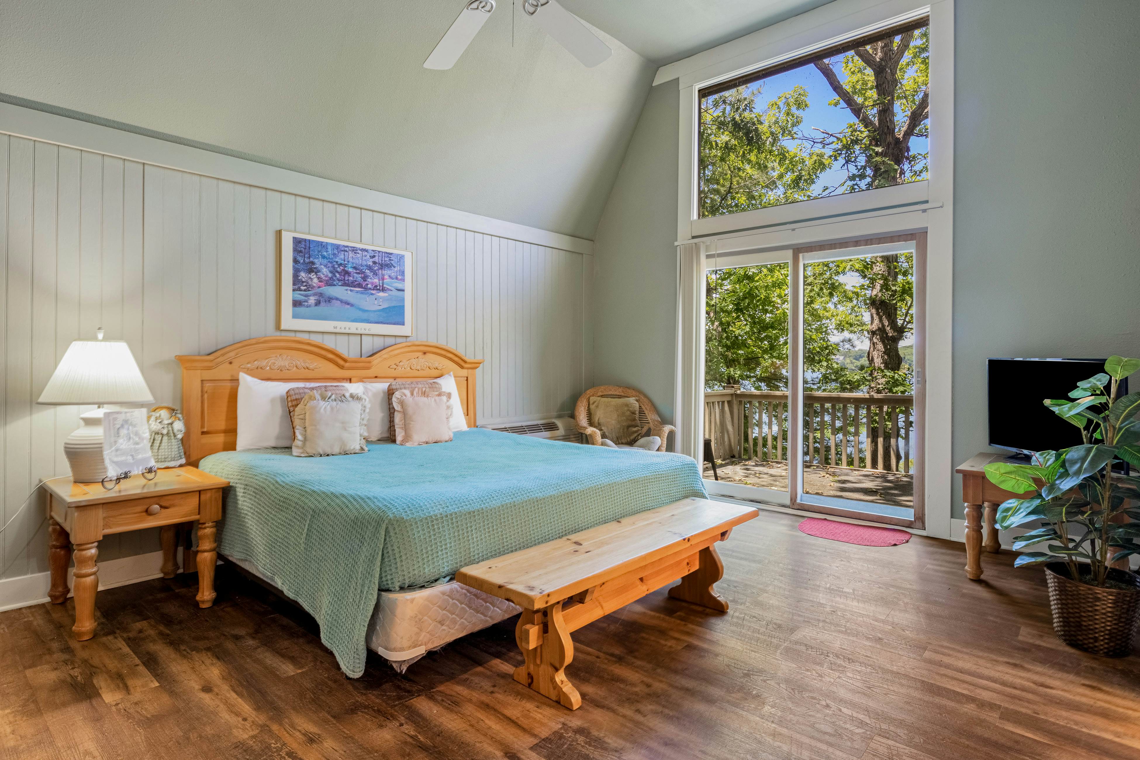 Grammy and Papas Lakeside Dugout