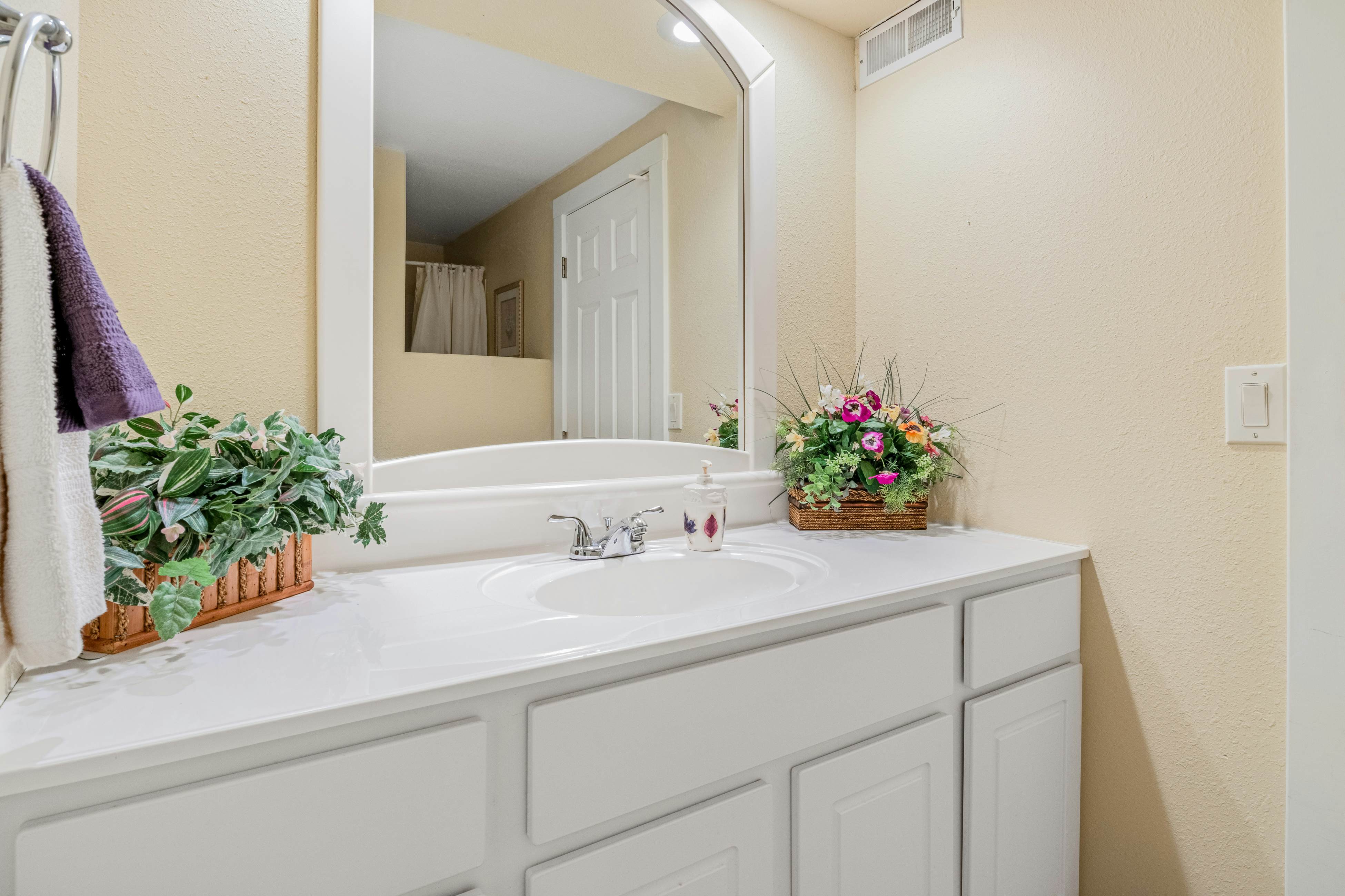 Grammy and Papas Lakeside Dugout