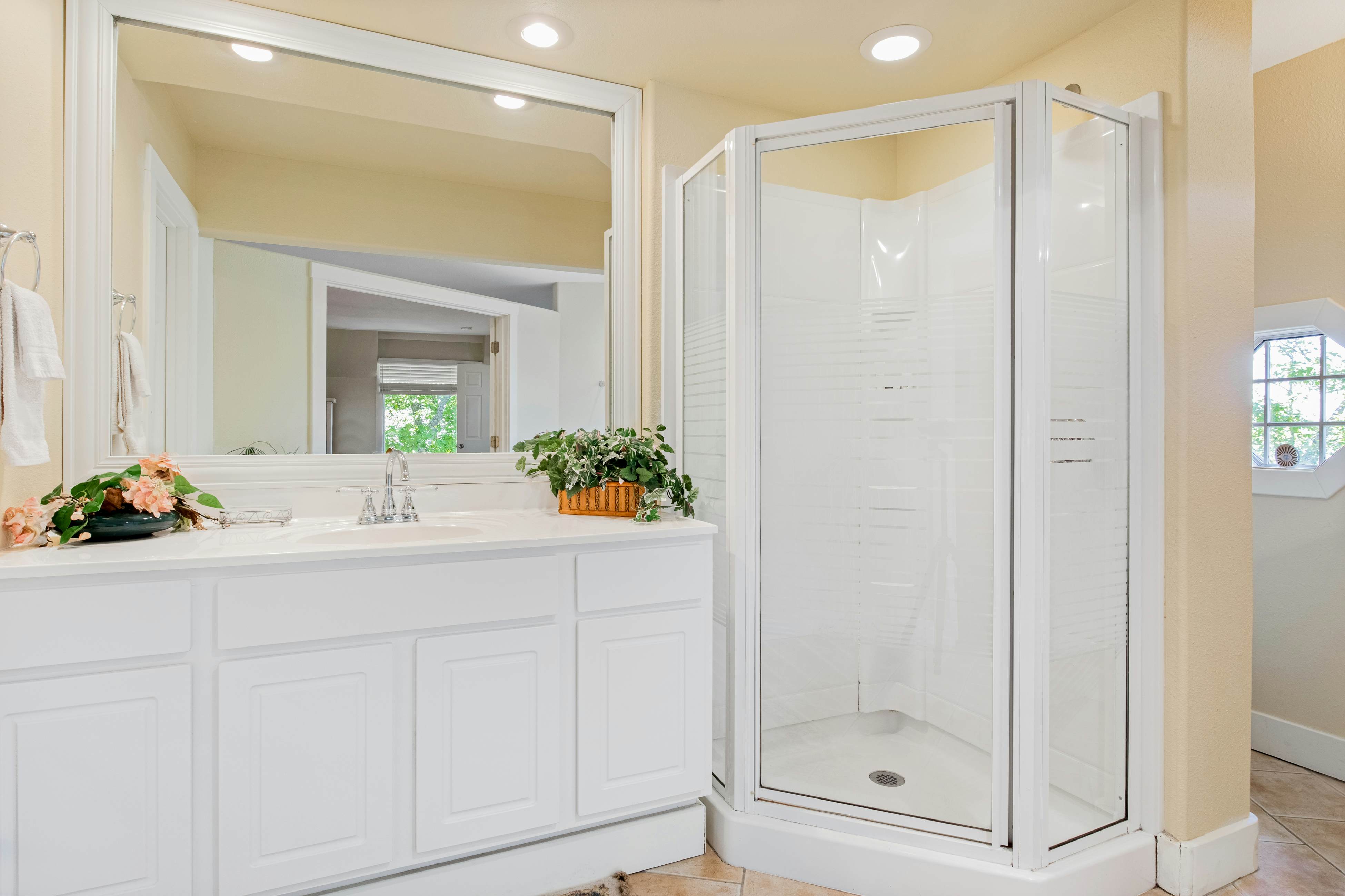 Grammy and Papas Lakeside Dugout