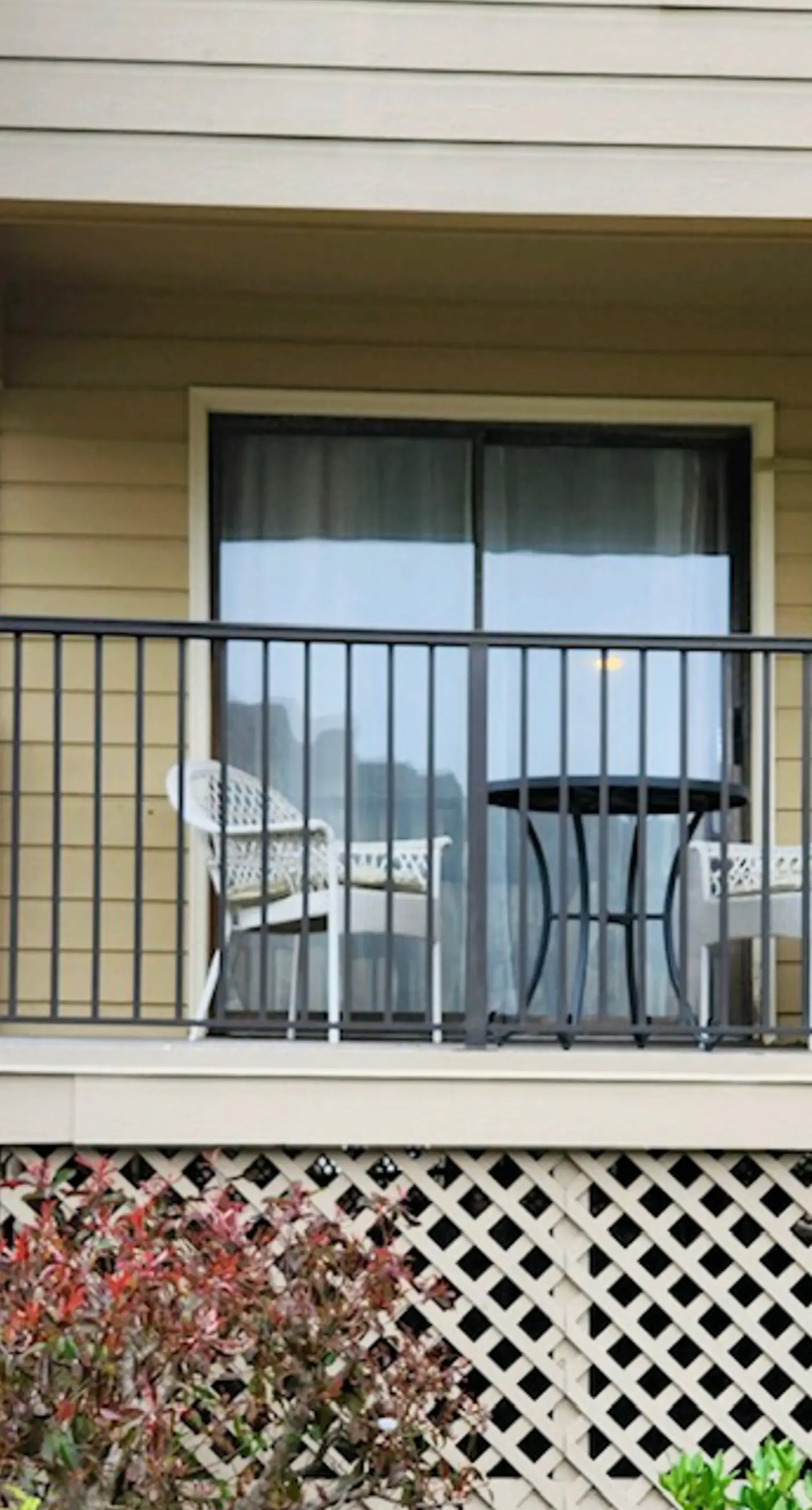 HH Beach & Tennis 158B