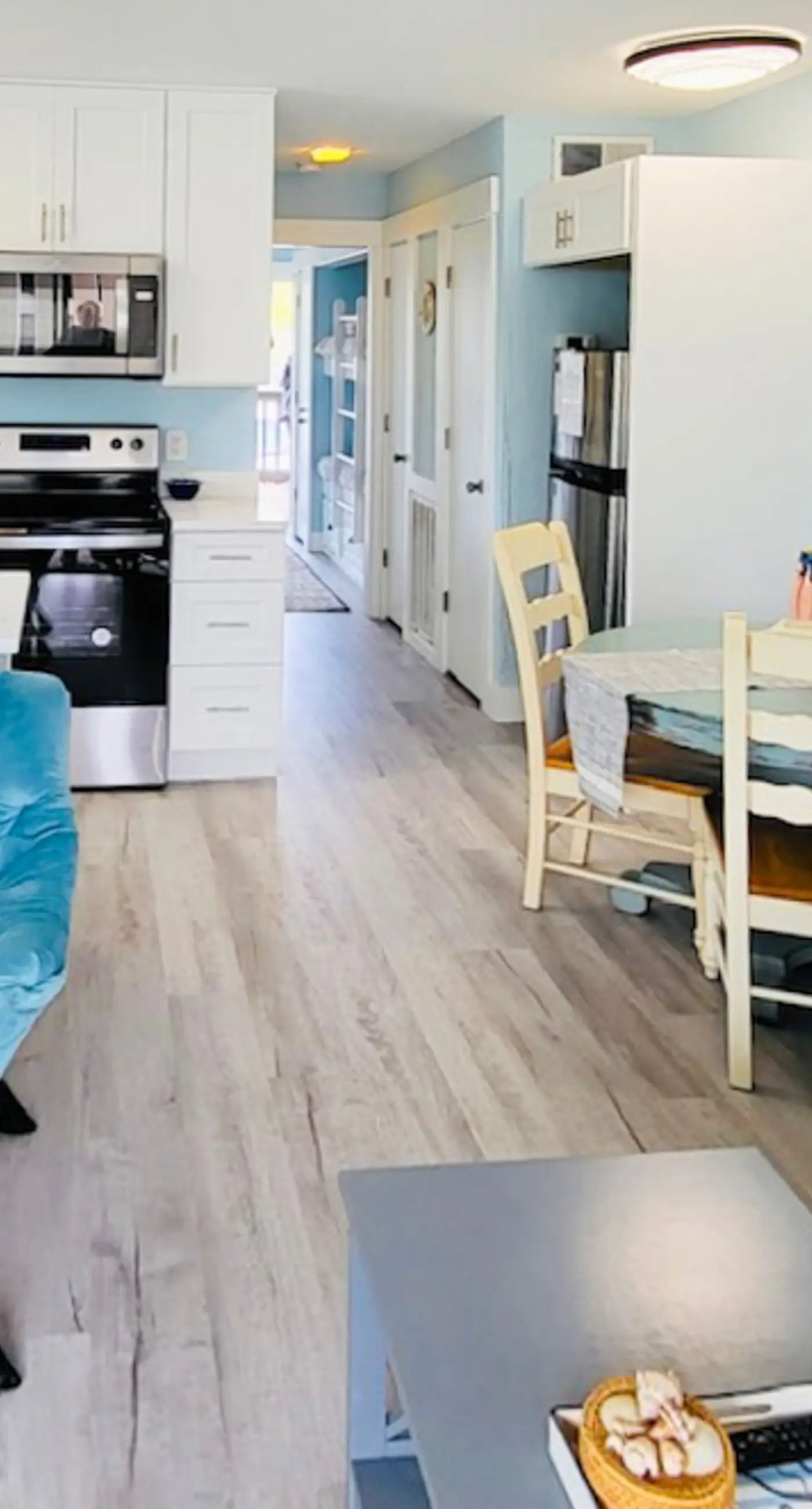 HH Beach & Tennis 158B