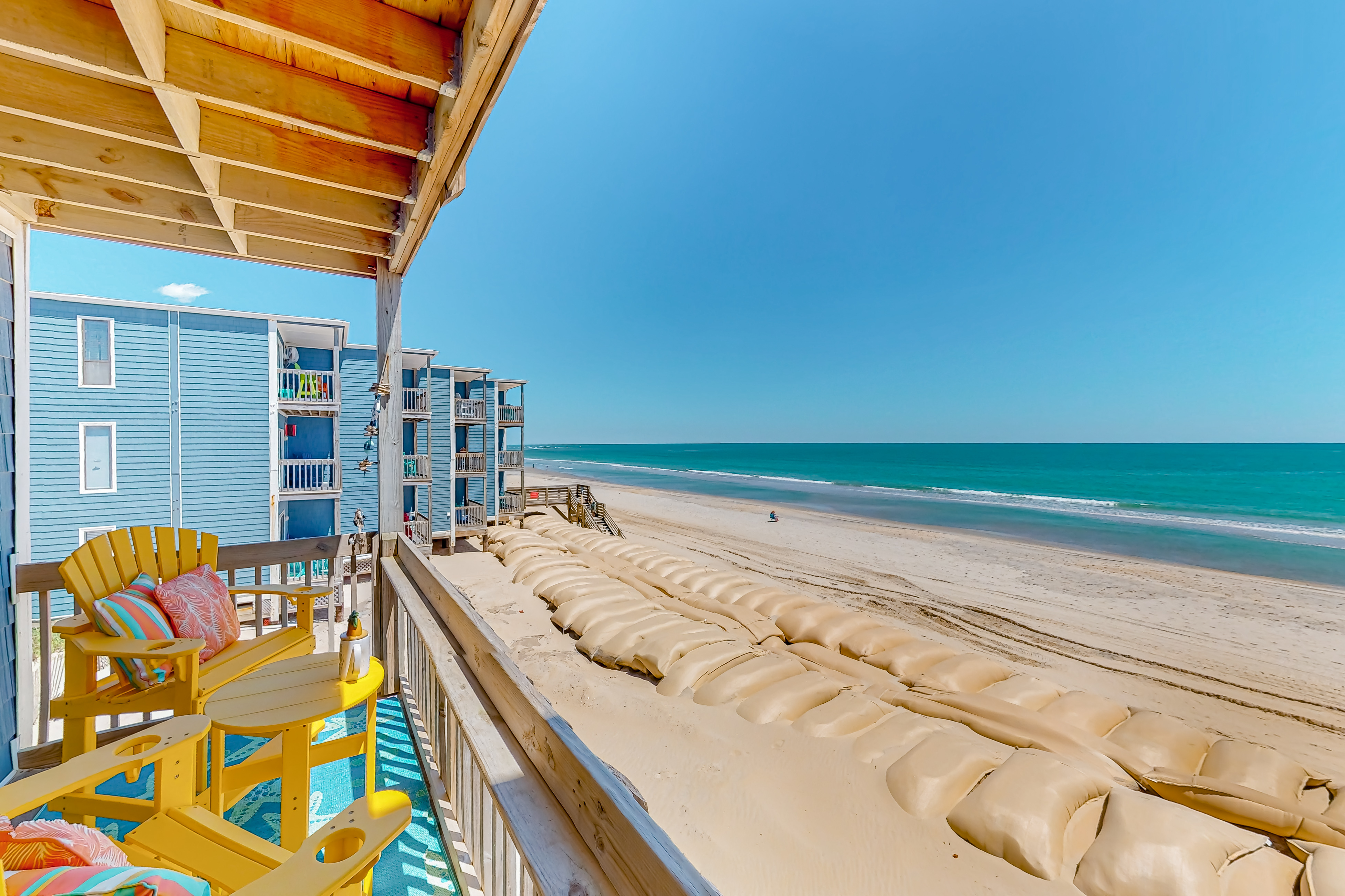 Topsail Reef Condos, North Topsail Beach Rentals | Vacasa