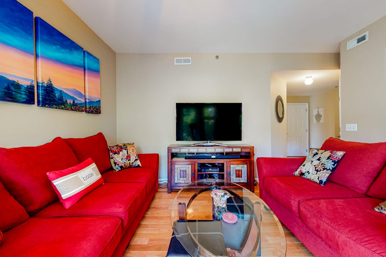River Arts District Condo 2 BD Asheville, NC Vacation Rental Vacasa