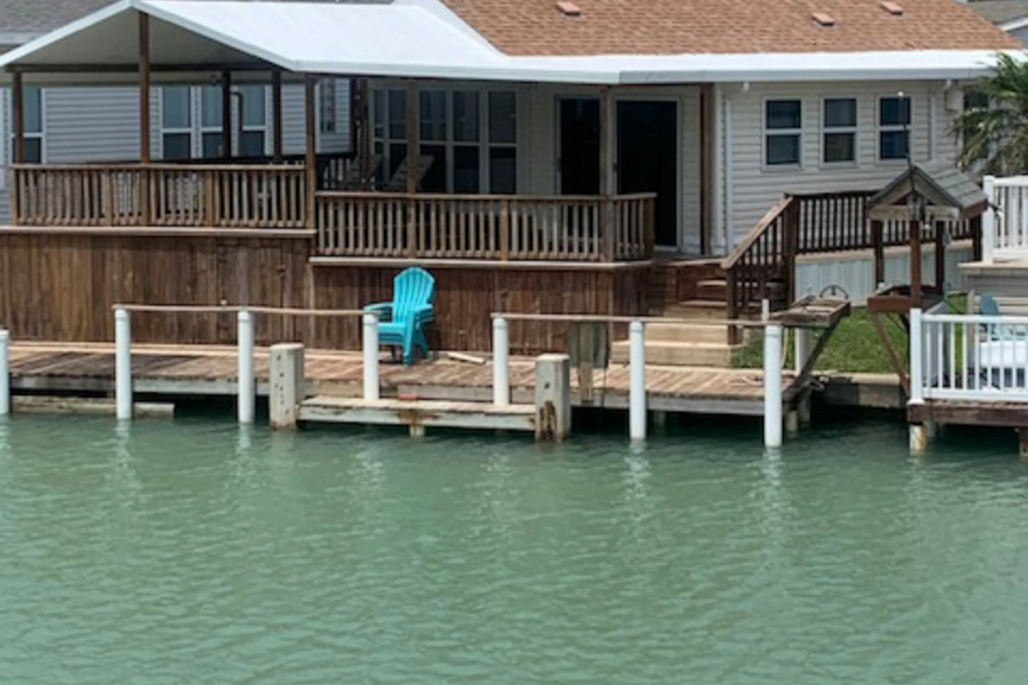 Long Island Village 495 W. Clam