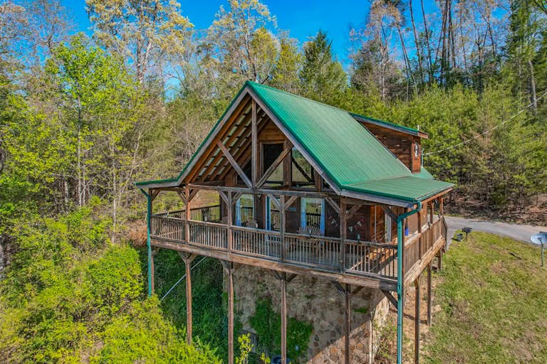 Mountainside Hideaway 2 BD Sevierville, TN Vacation Rental Vacasa