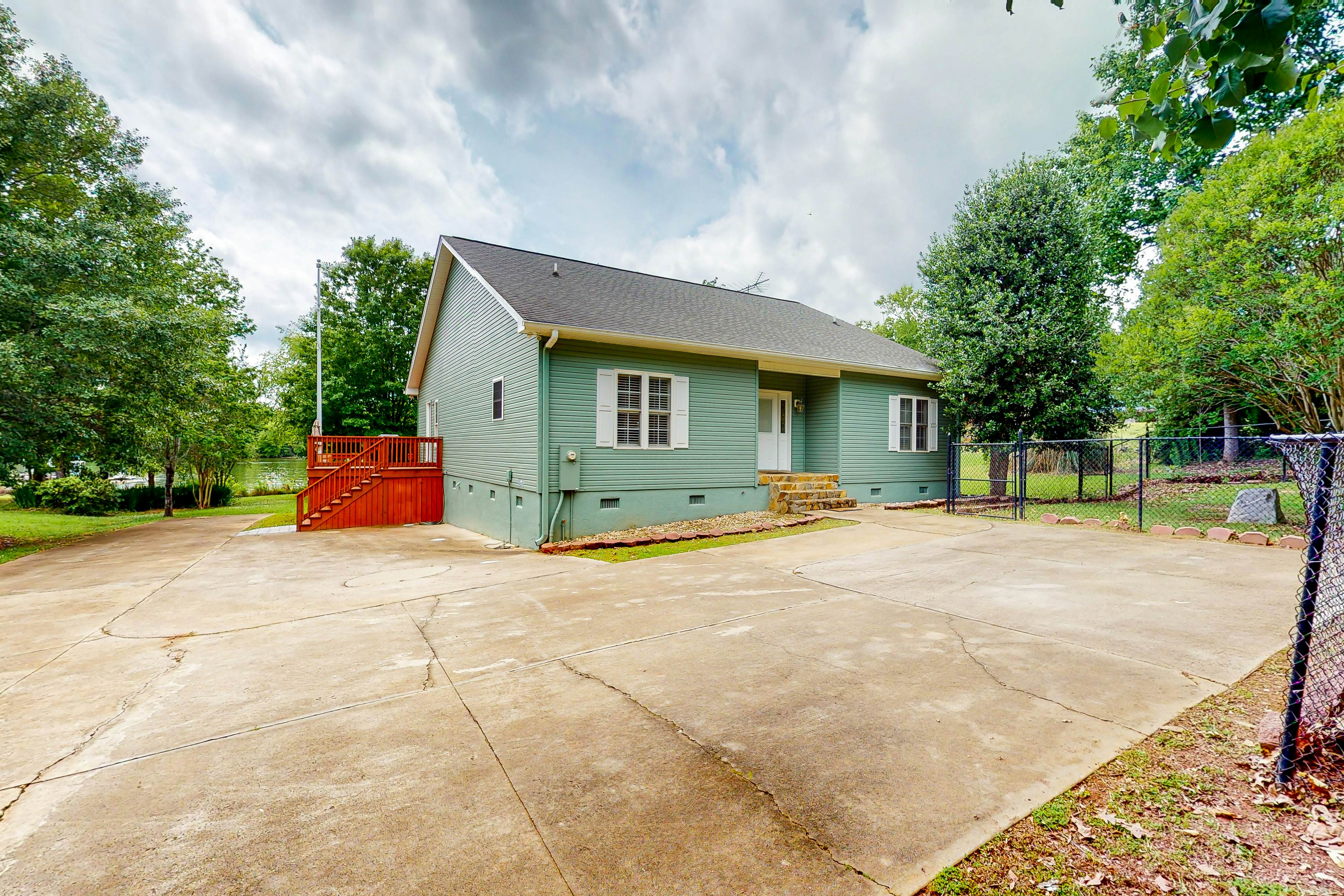 Leisure on Lake Murray 3 BD Leesville, SC Vacation Rental Vacasa