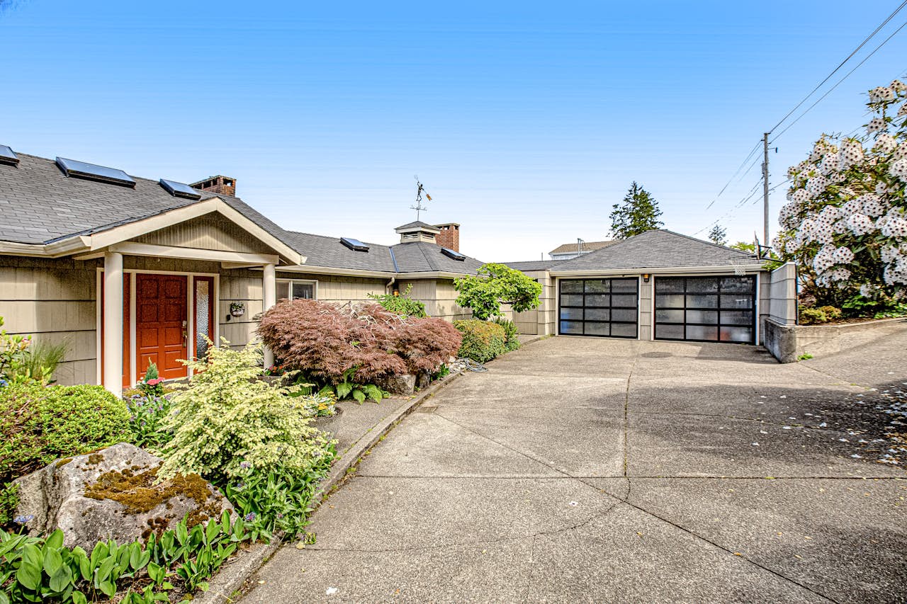 Memorable Views 3 BD Belfair, WA Vacation Rental Vacasa