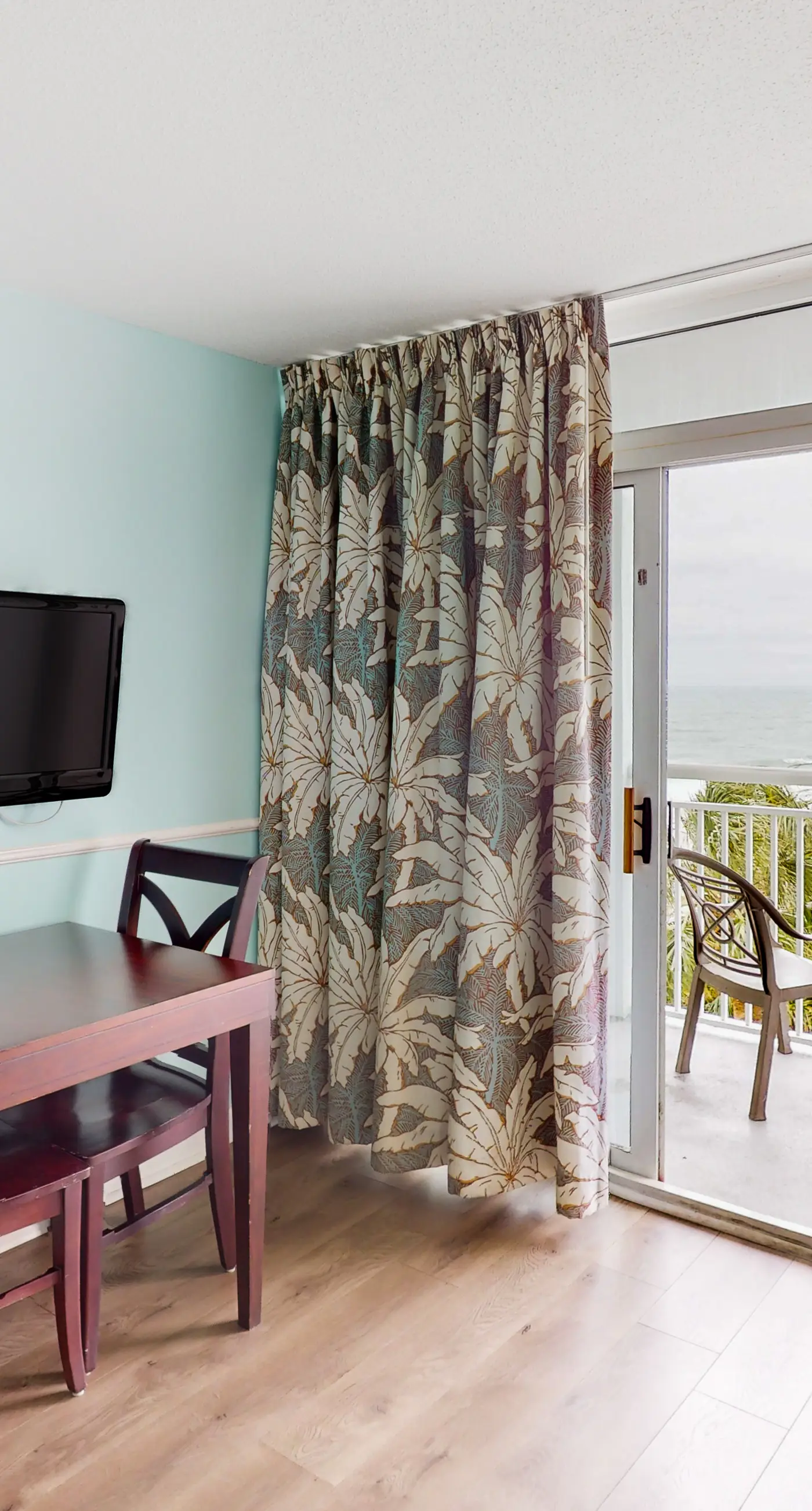 Camelot by the Sea 0303