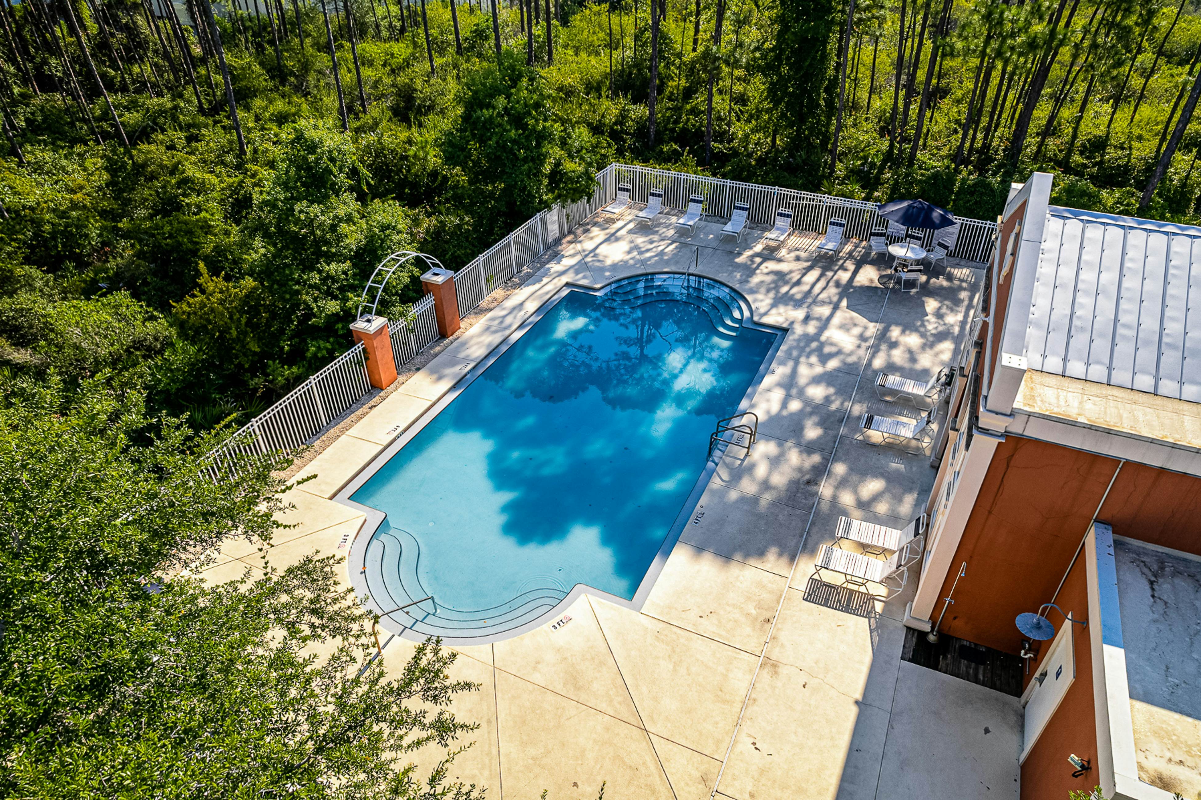 Sandpiper at Miramar Beach