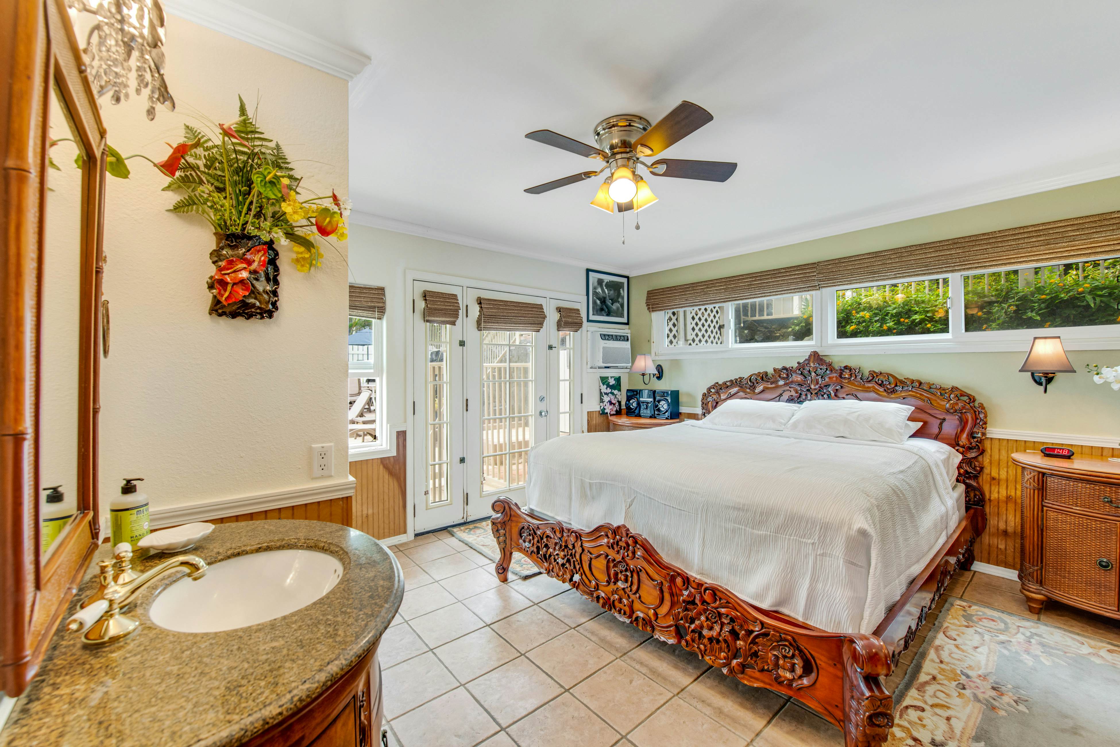 Kona Riviera Villa #101