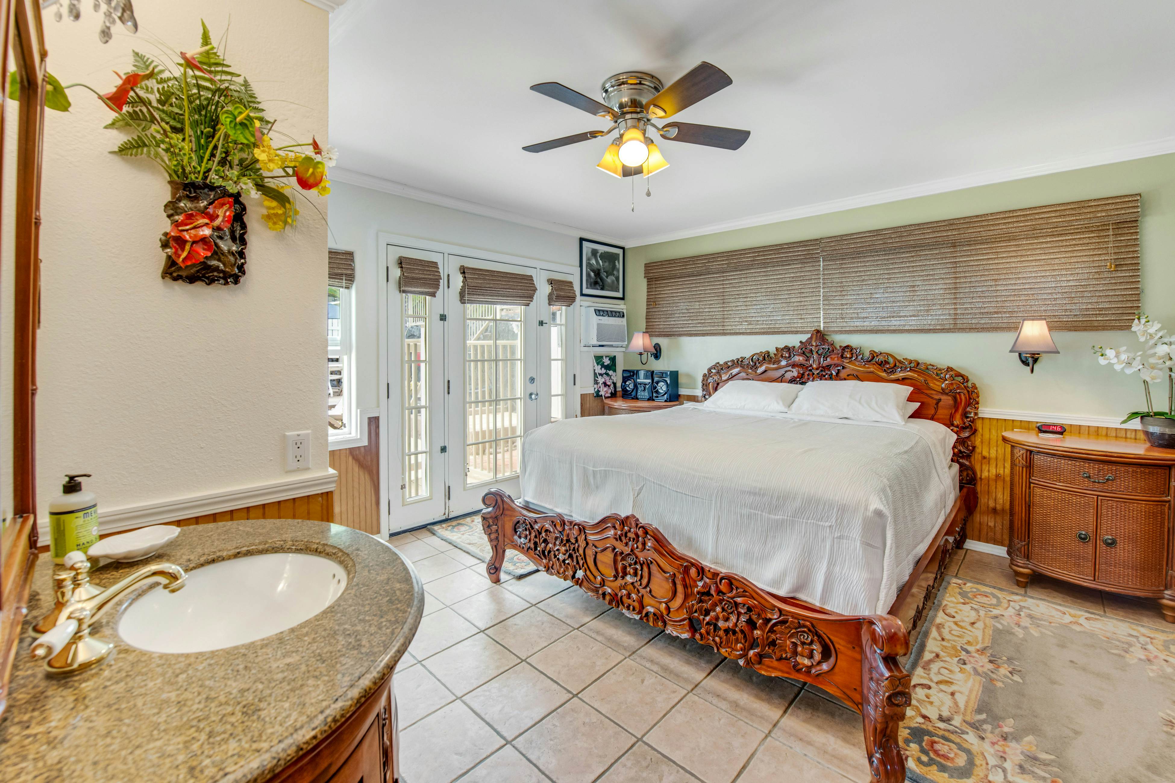 Kona Riviera Villa #101