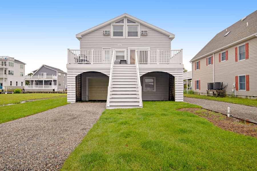 Edgewater Acres 39167 Garfield Ave. 2 BD Selbyville, DE Vacation Rental Vacasa