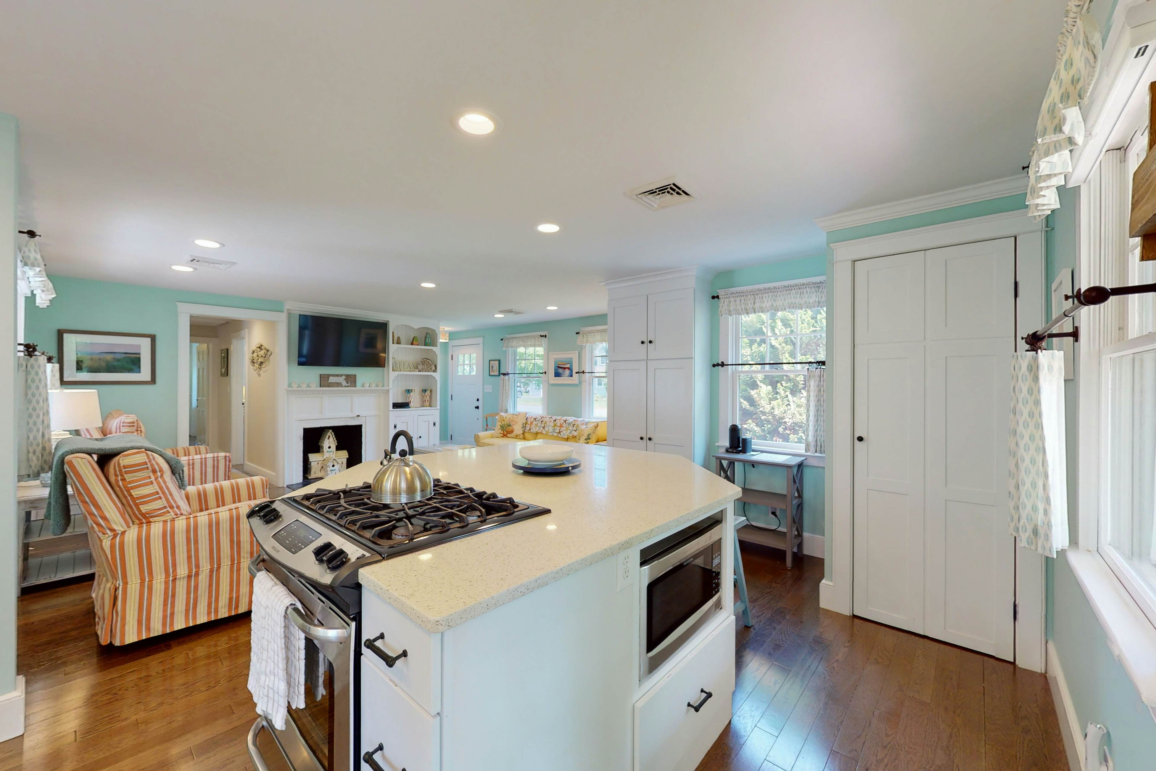 Cape Cod Pond Front Haven