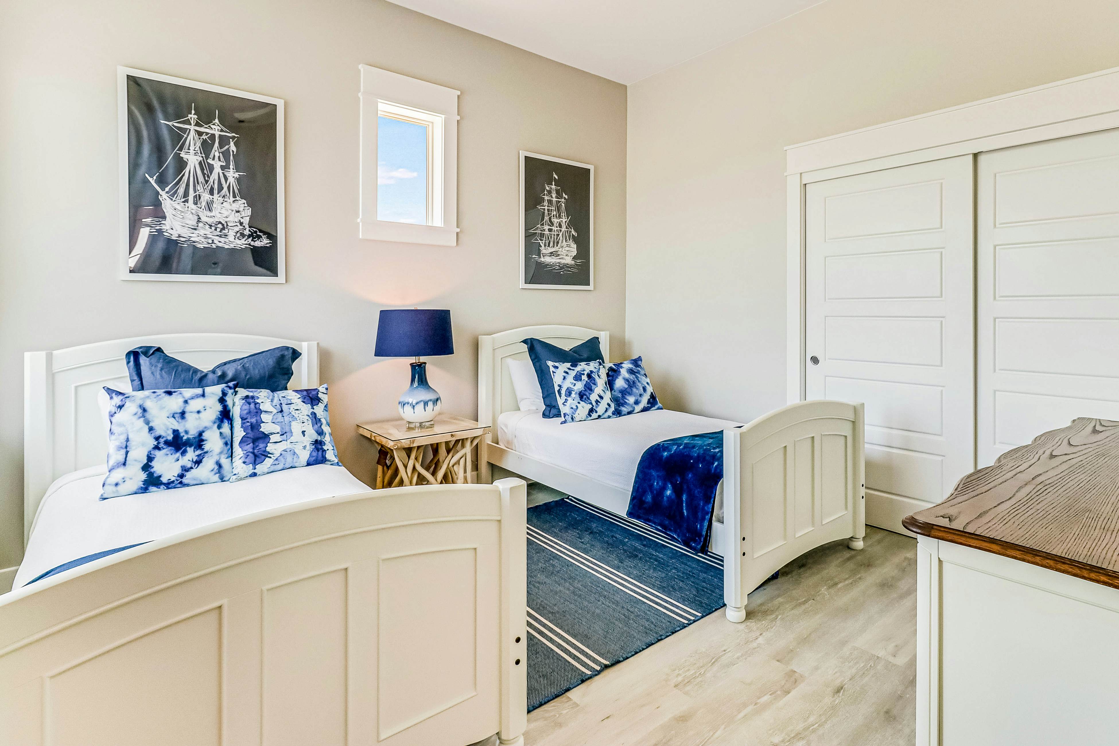 Waterfront Wonderland Explore The Enchantments Of 271 Front St - 8tfxb4a