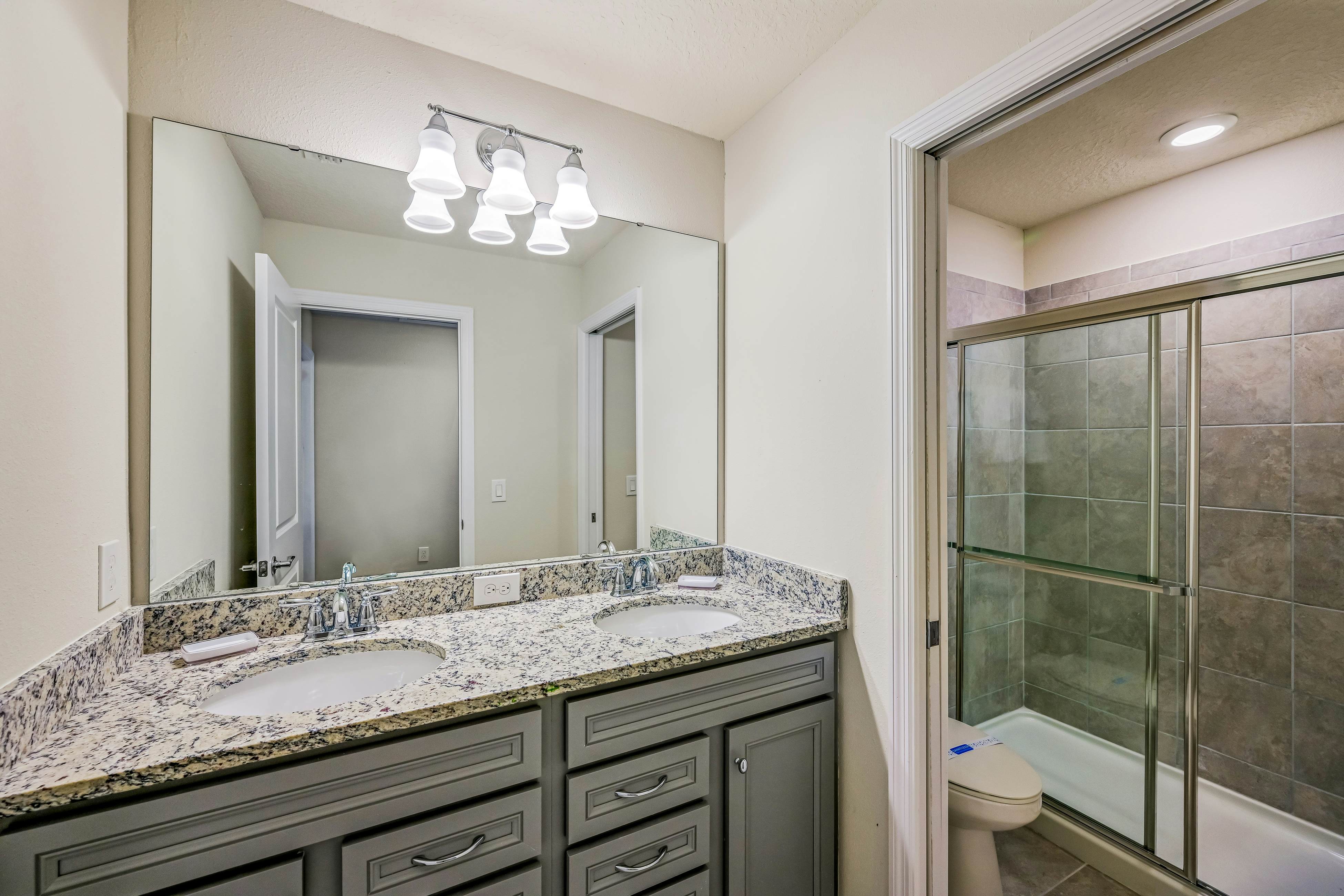 Delightful Retreat - Windsor Island Resort