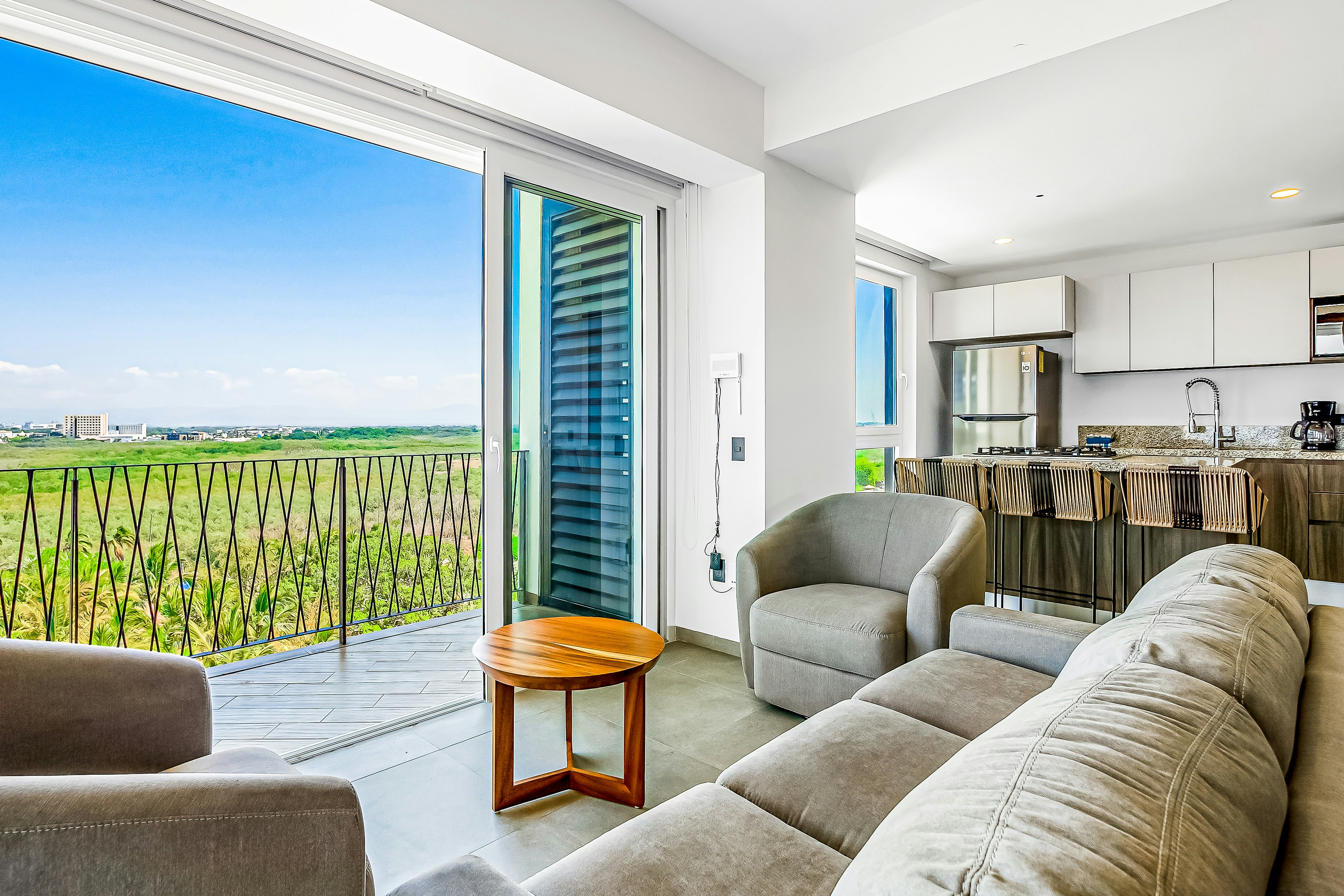 Amongst the Clouds at Duva 903