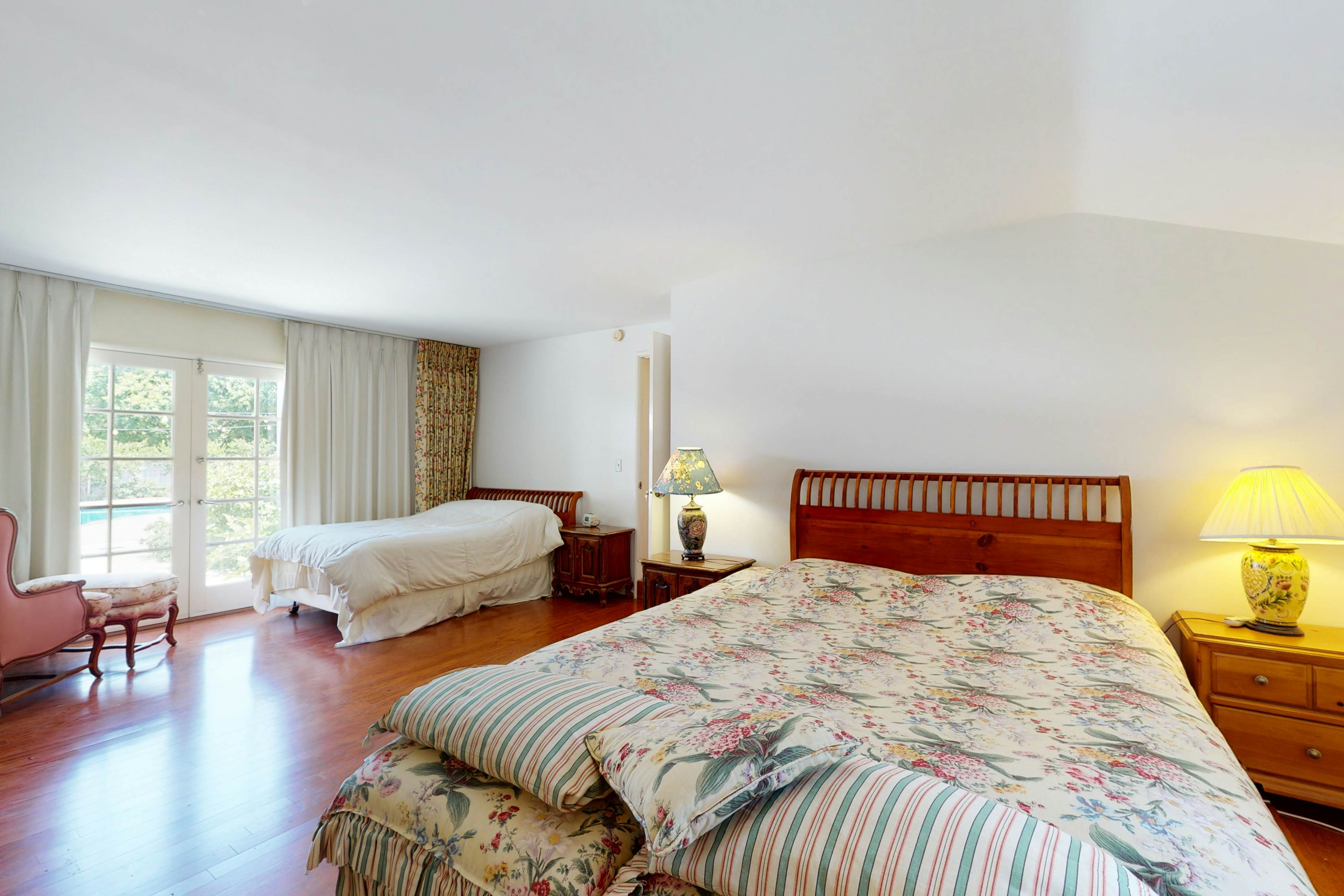 Penfield Paradise 3 BD Woodland Hills, CA Vacation Rental Vacasa