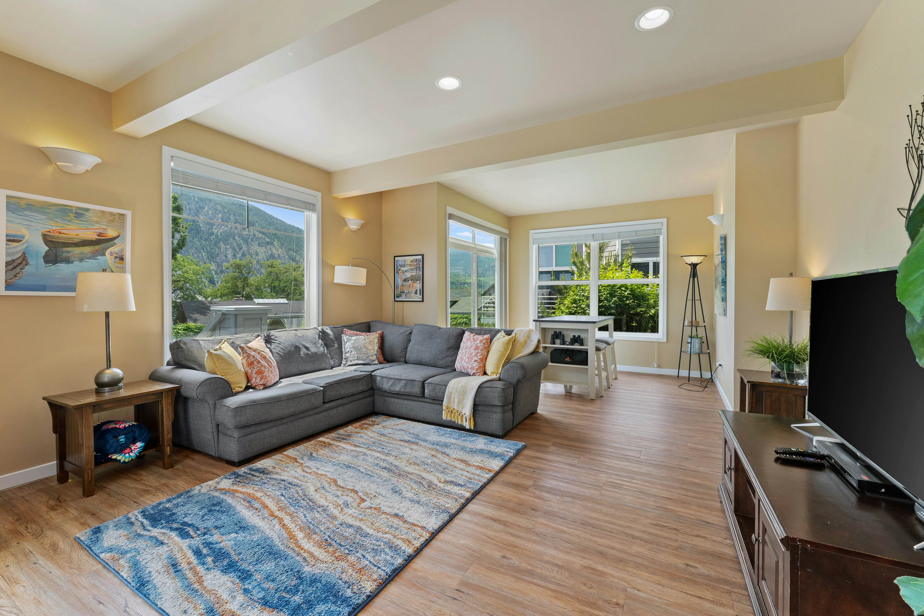 Beaches and Breezes on Wapato