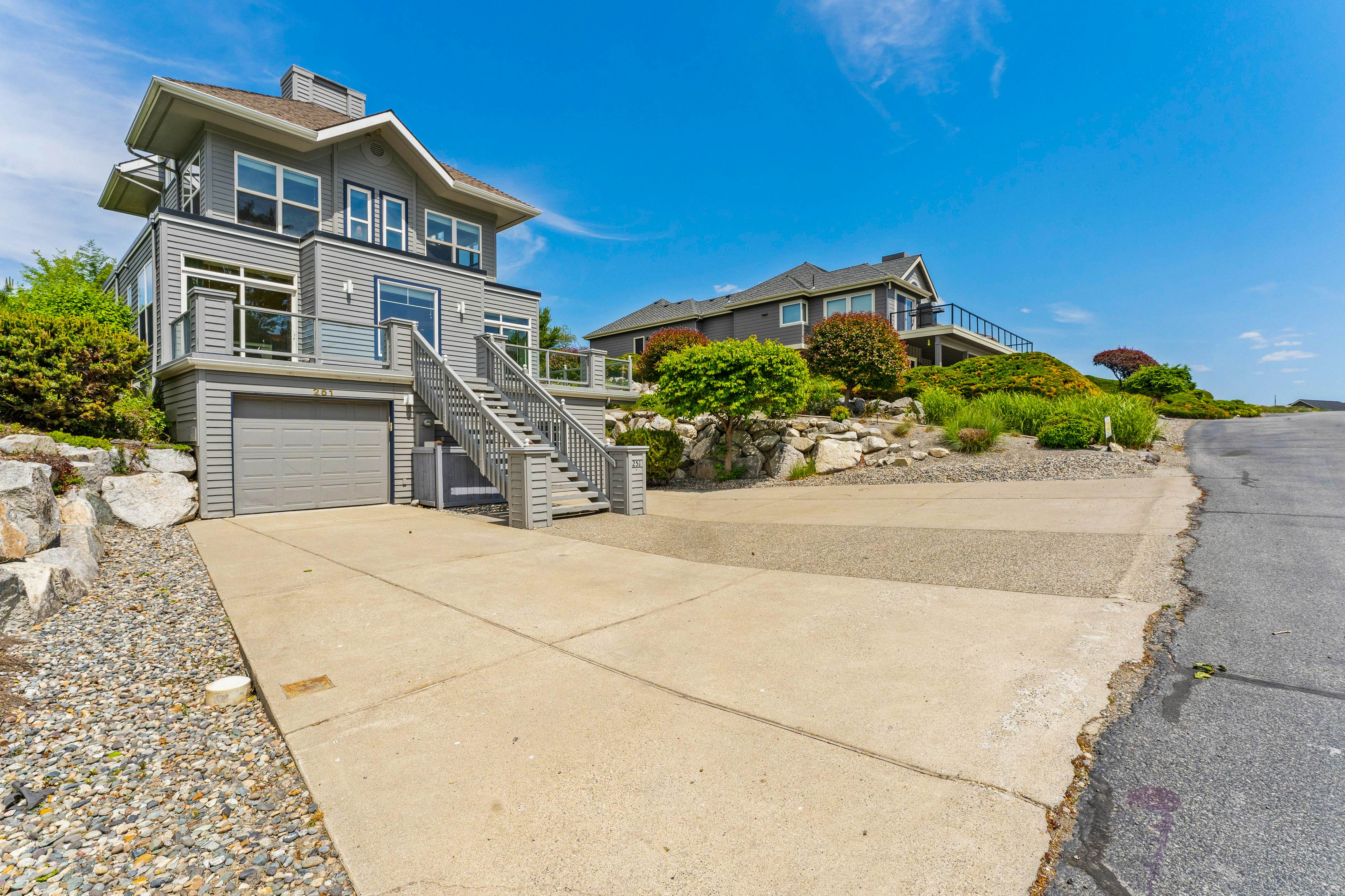 Beaches and Breezes on Wapato