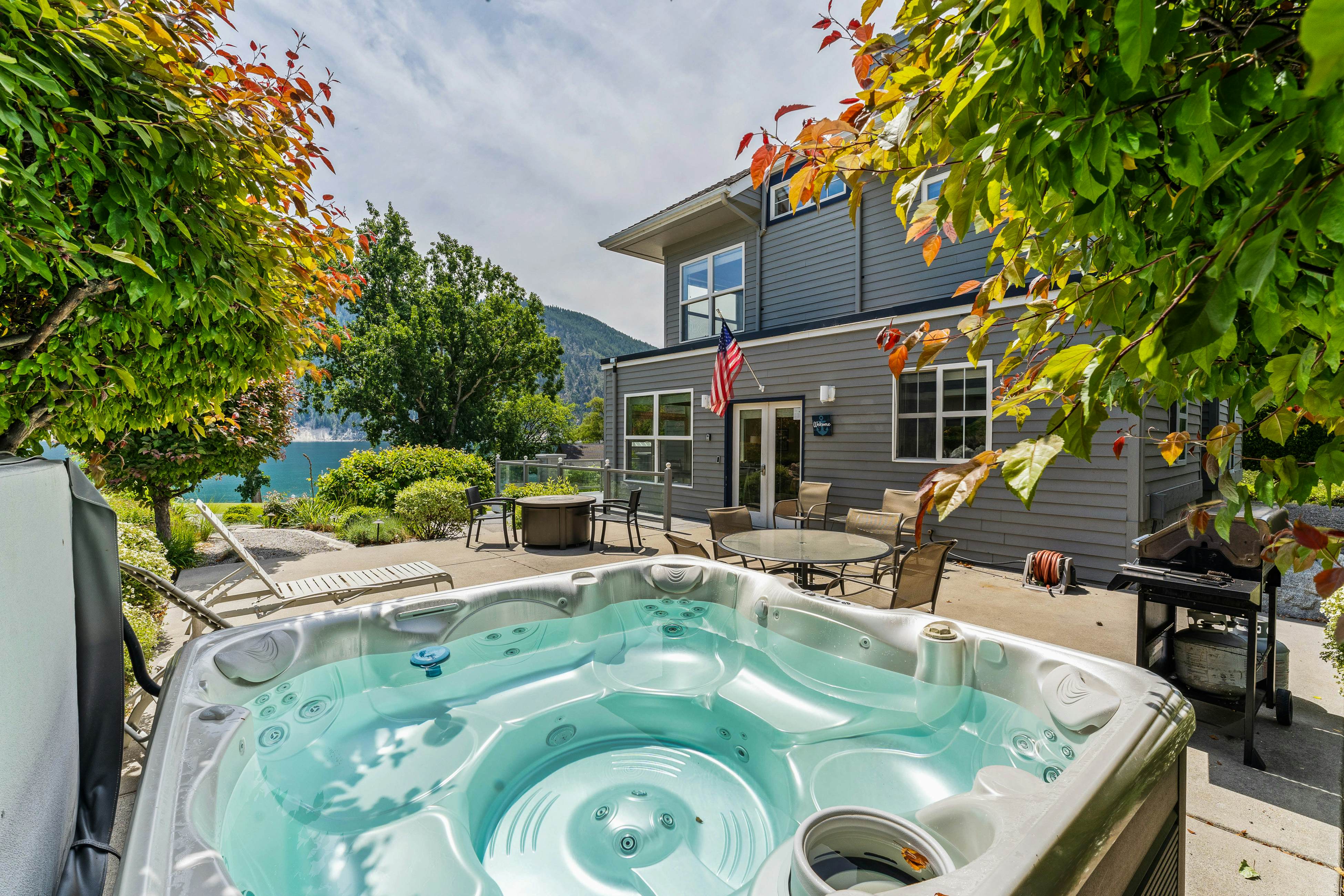 Beaches and Breezes on Wapato