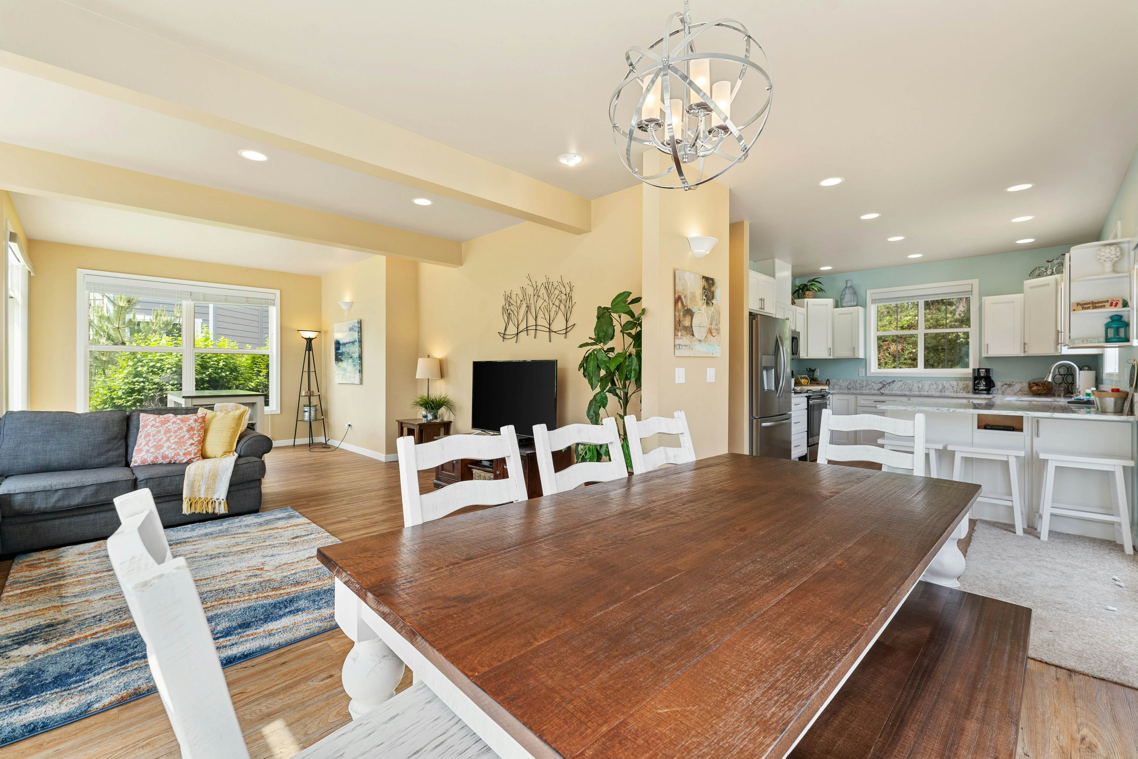 Beaches and Breezes on Wapato