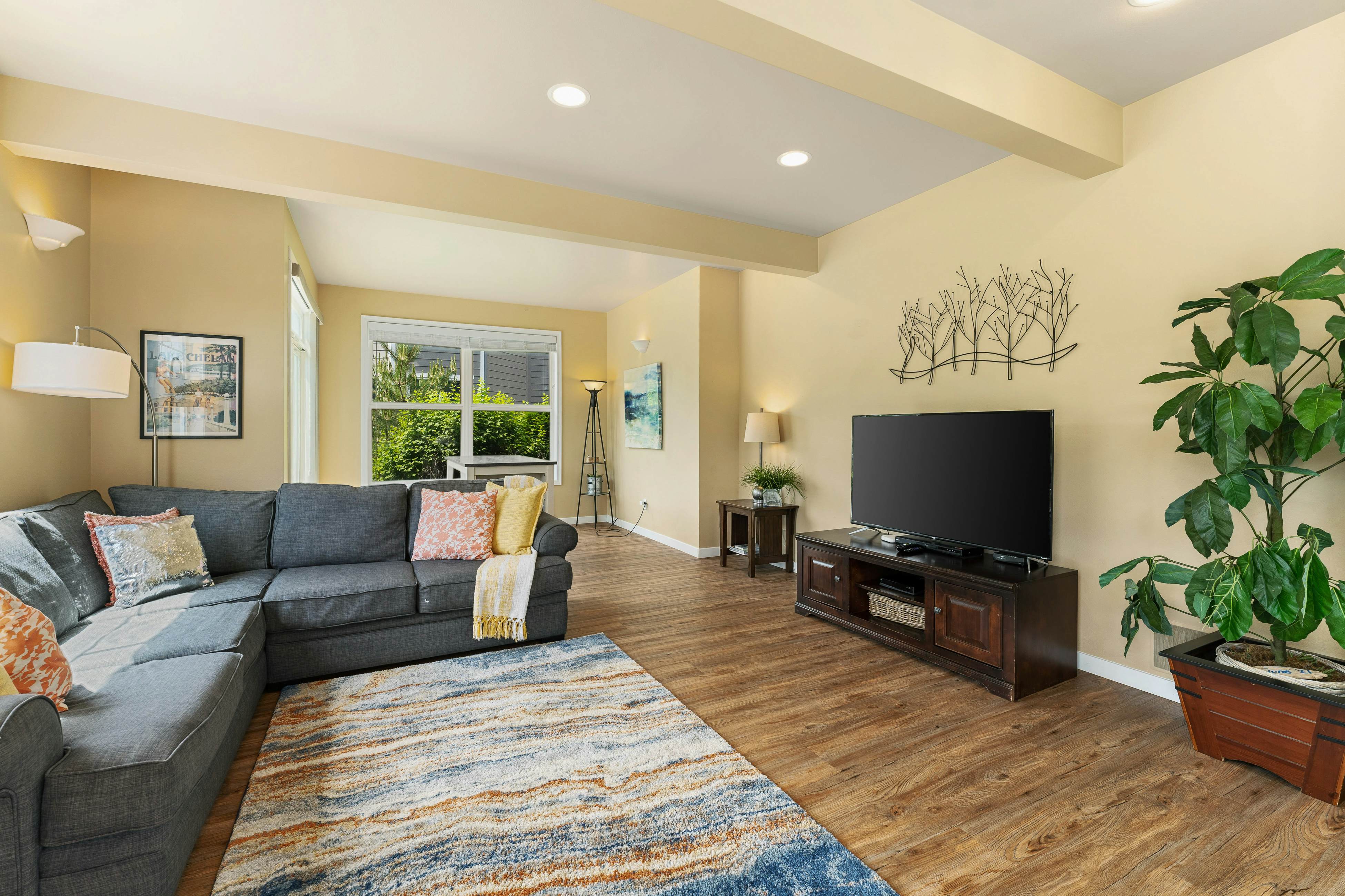 Beaches and Breezes on Wapato