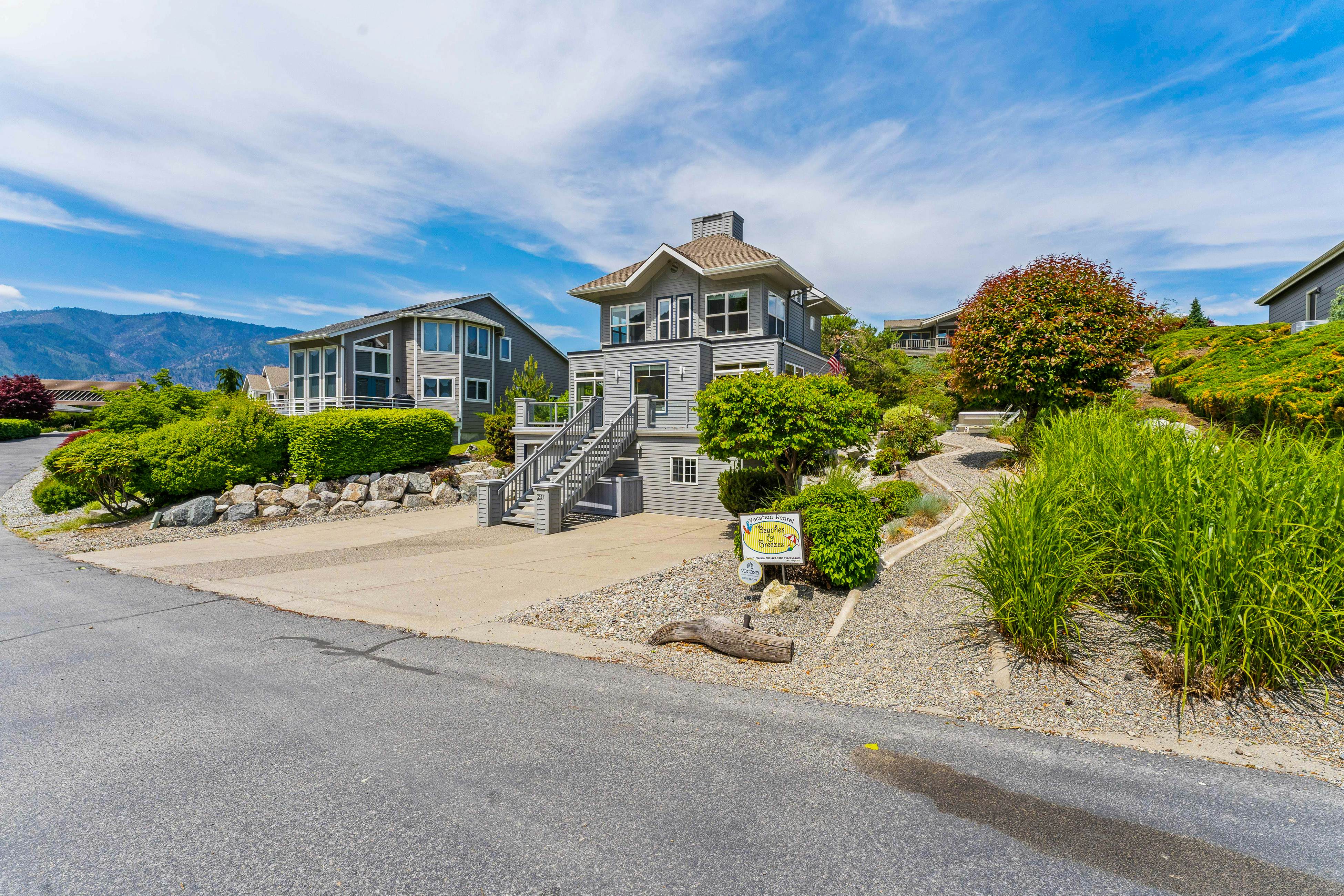 Beaches and Breezes on Wapato