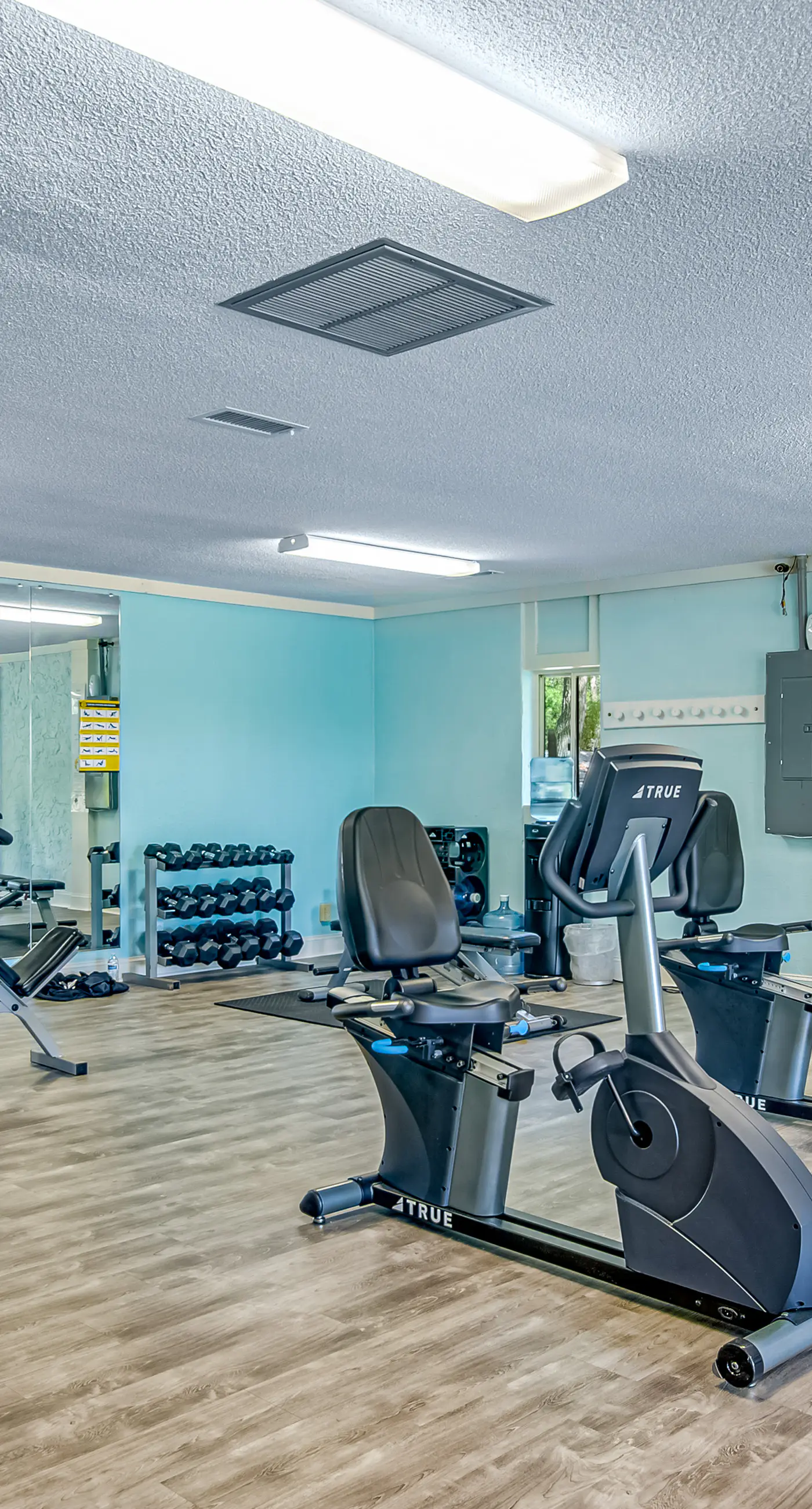 HH Beach & Tennis 158B