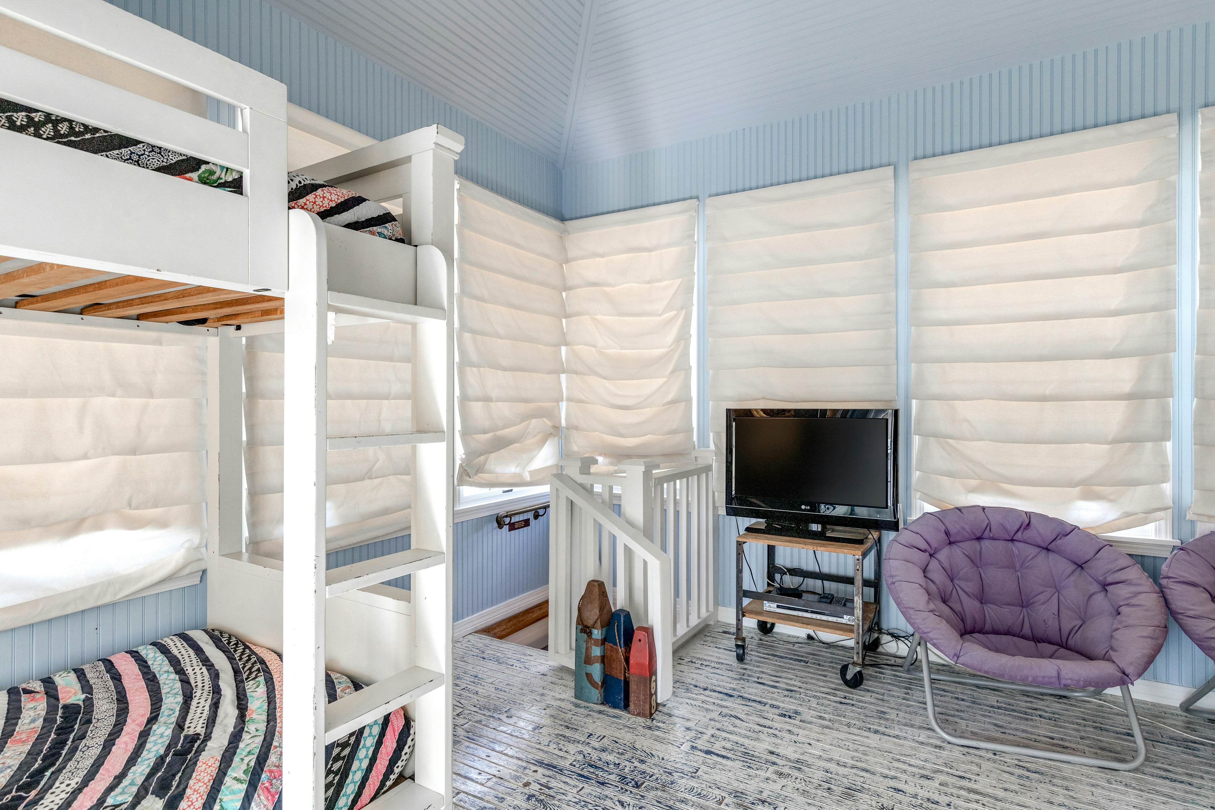 Seaside - Nobellah's Retreat