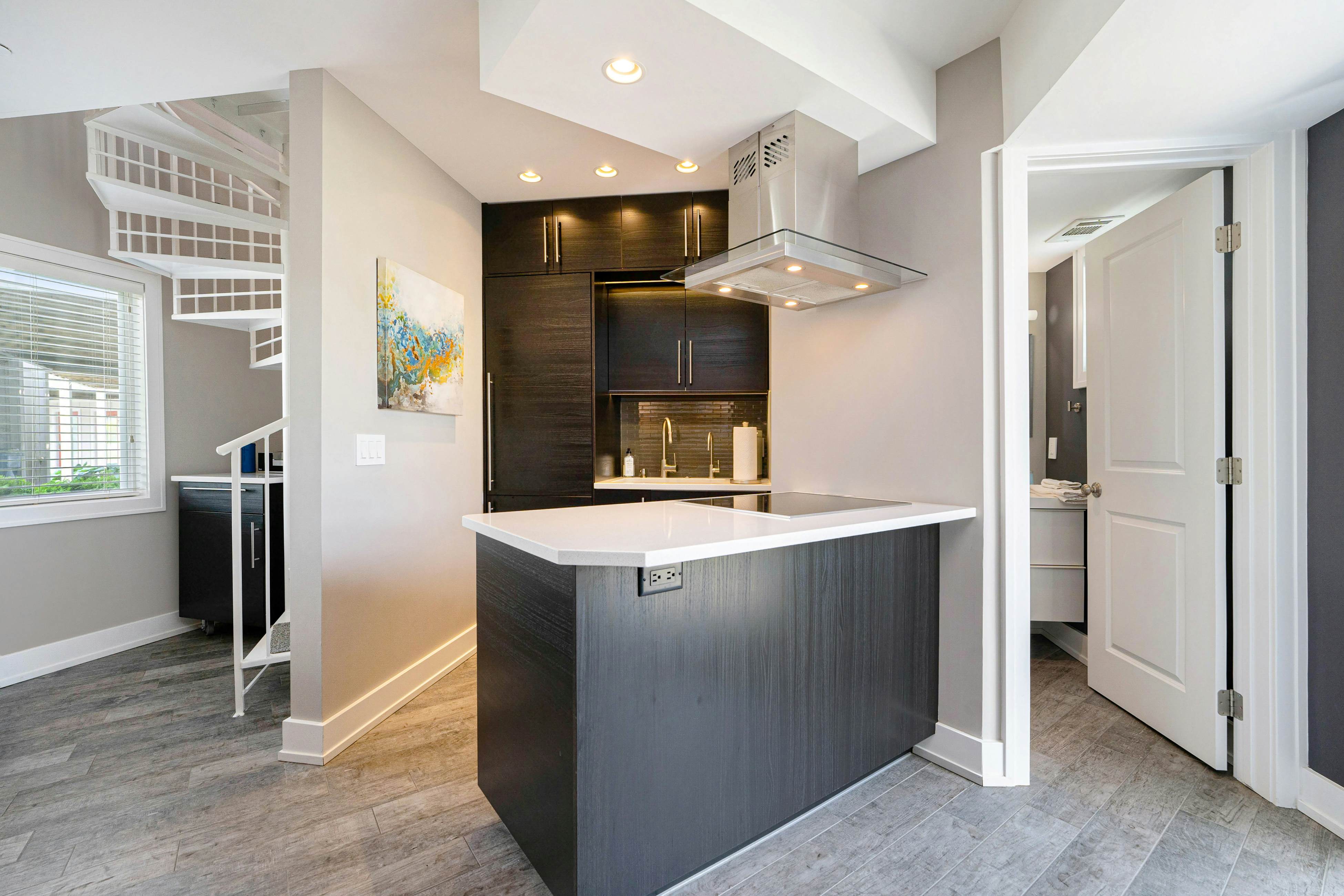 Lake Living at Northern Lights Condo 10