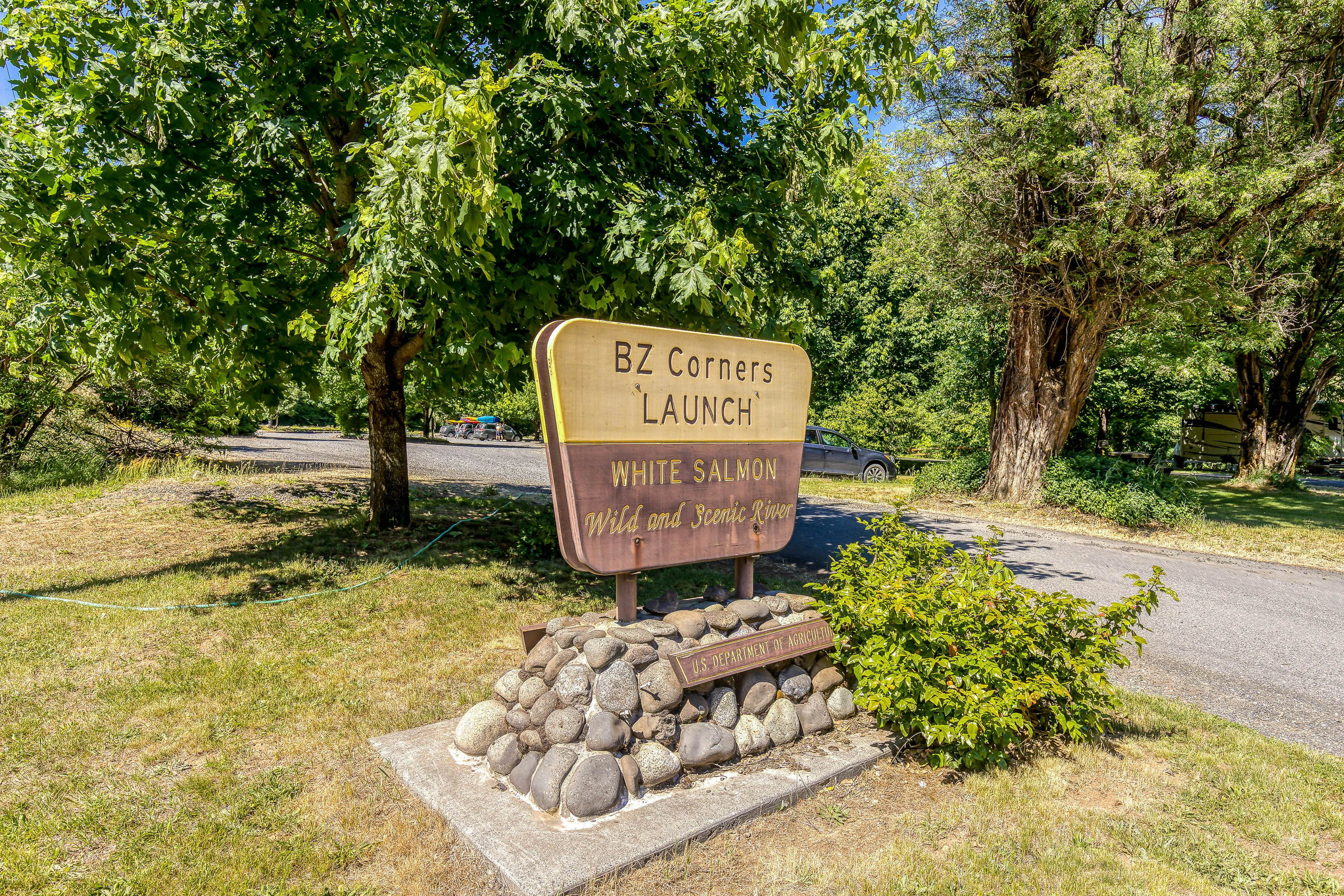 The Logs Birds Paradise