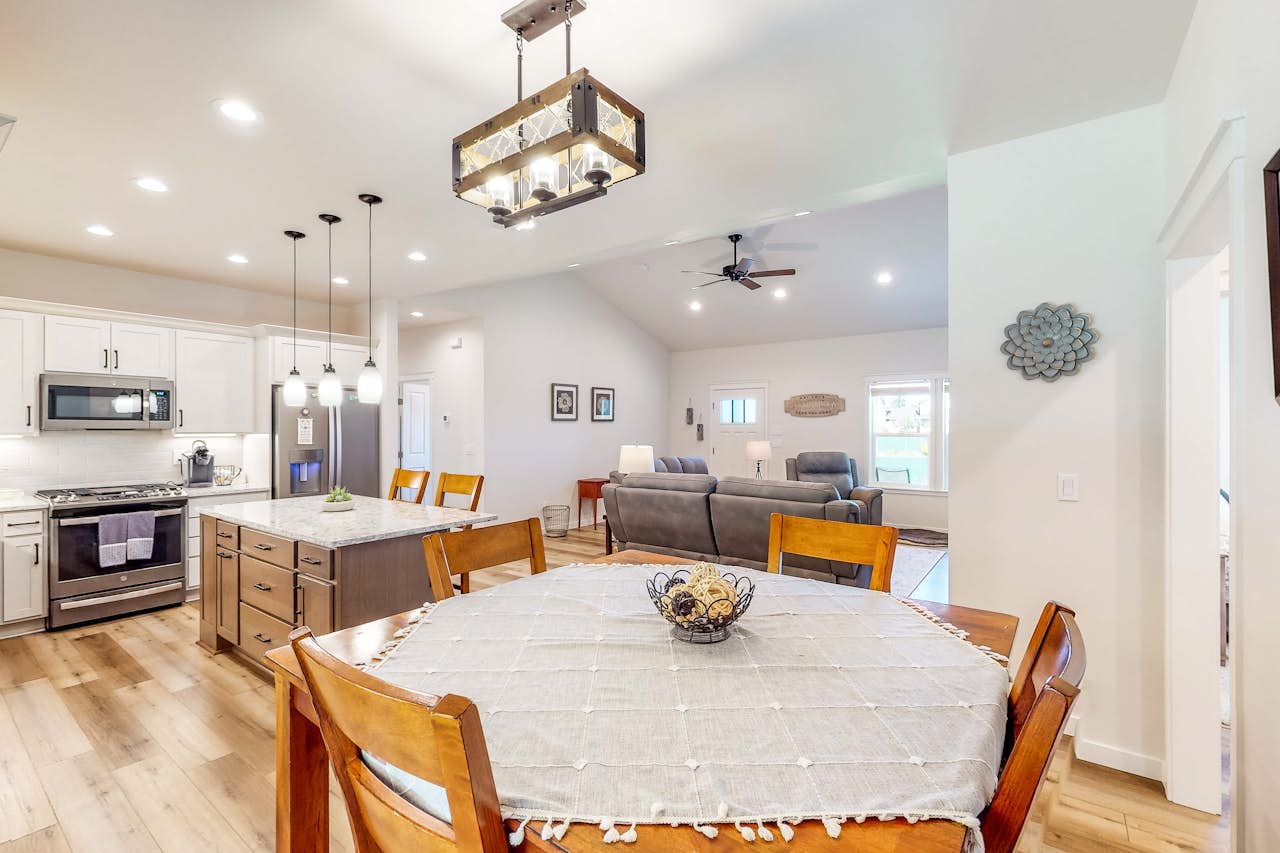 Woodside Wonderland Retreat 3 BD Cosmopolis, WA Vacation Rental Vacasa