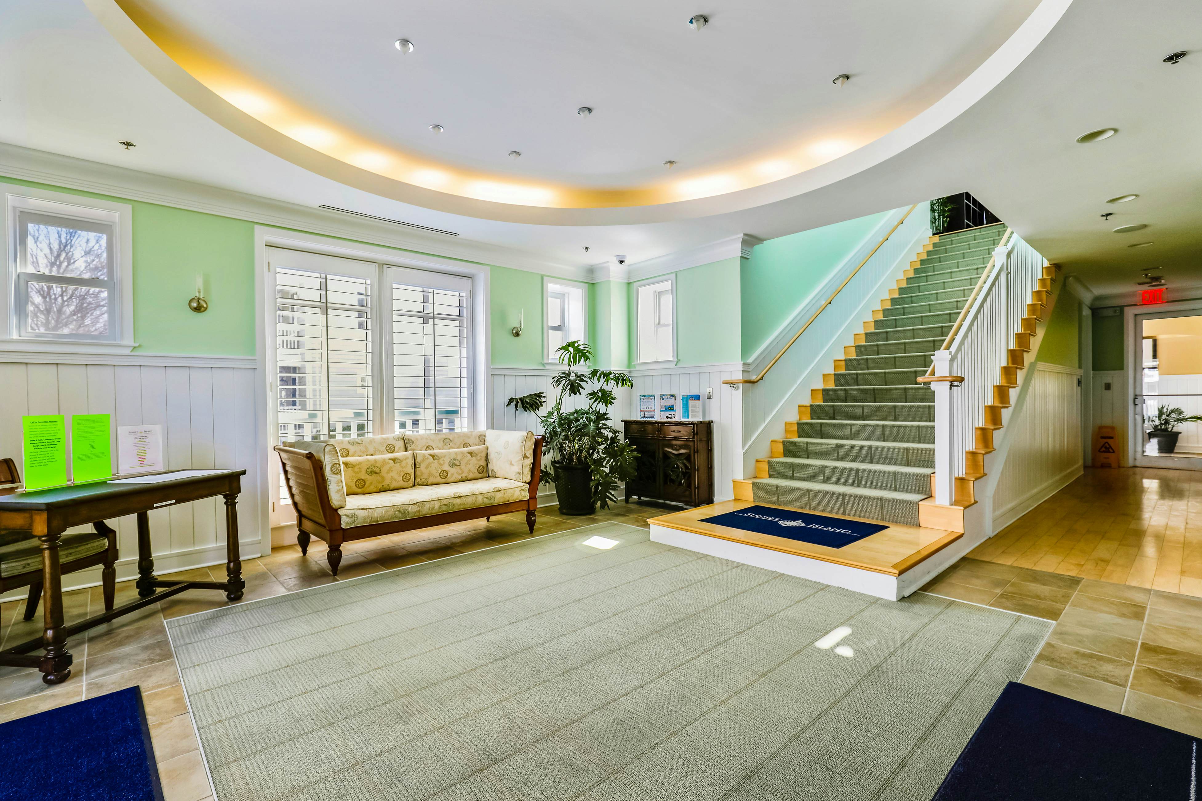 Sunset Island - 7 Fountain