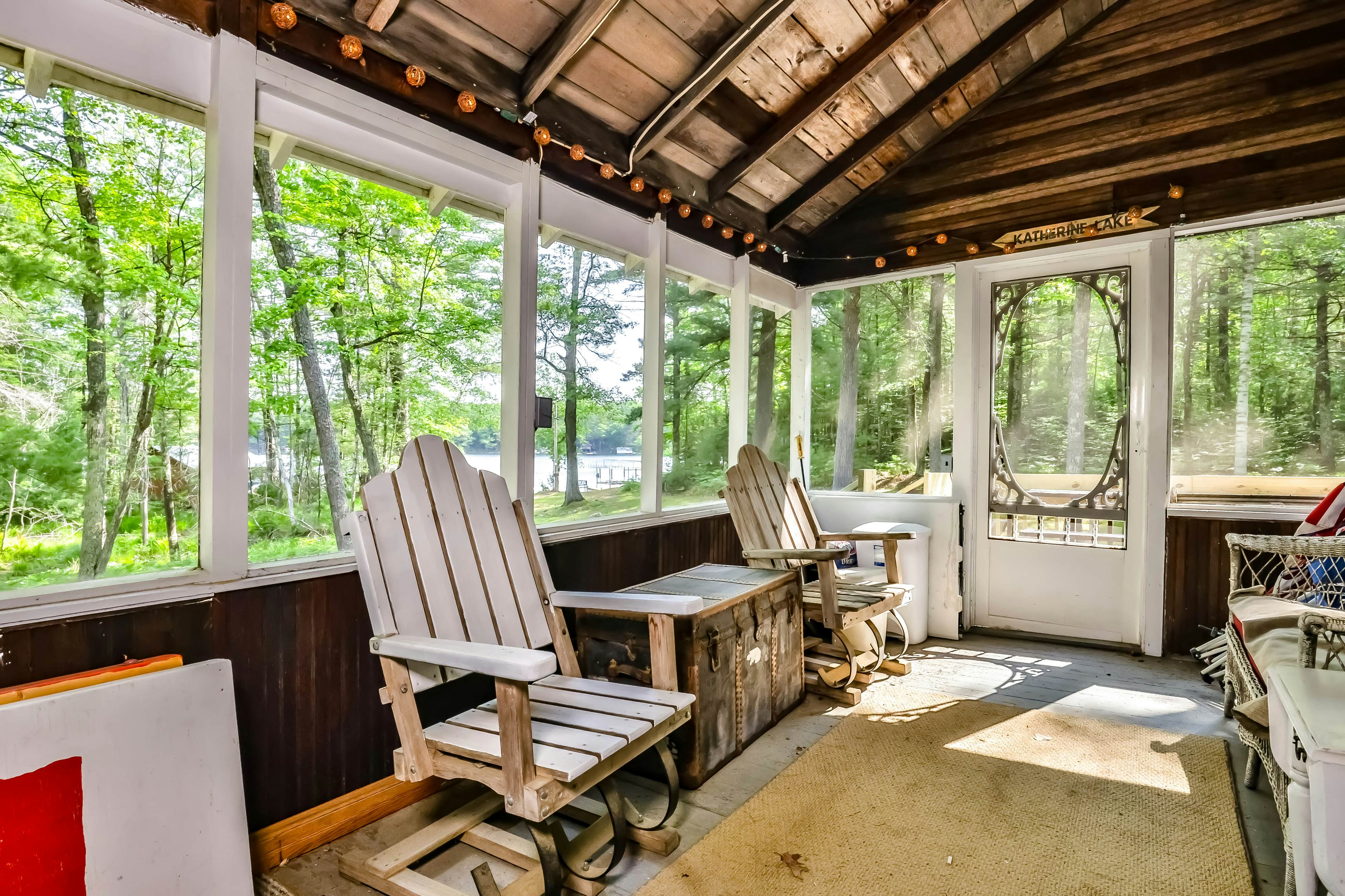 Lakeside Cottage on Katherine 6 BD Hazelhurst, WI Vacation Rental