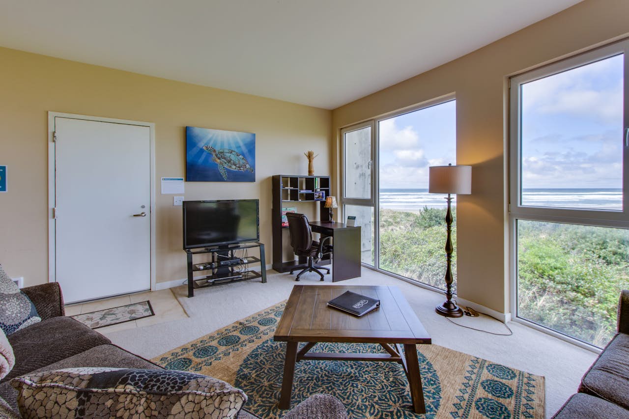 The Brookhaven 104 2 Bd Vacation Rental In Rockaway