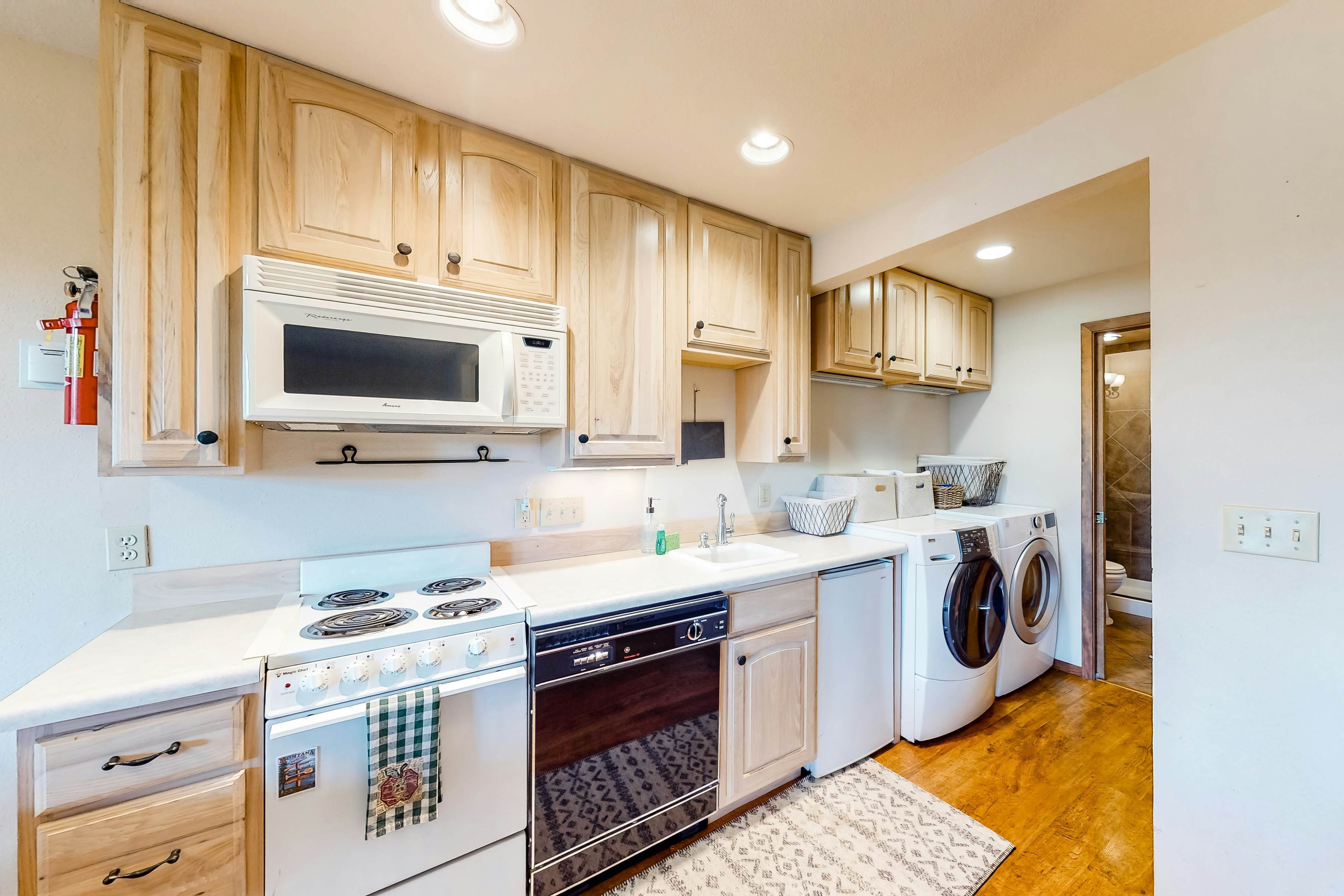 Bay Point Hillside 16B