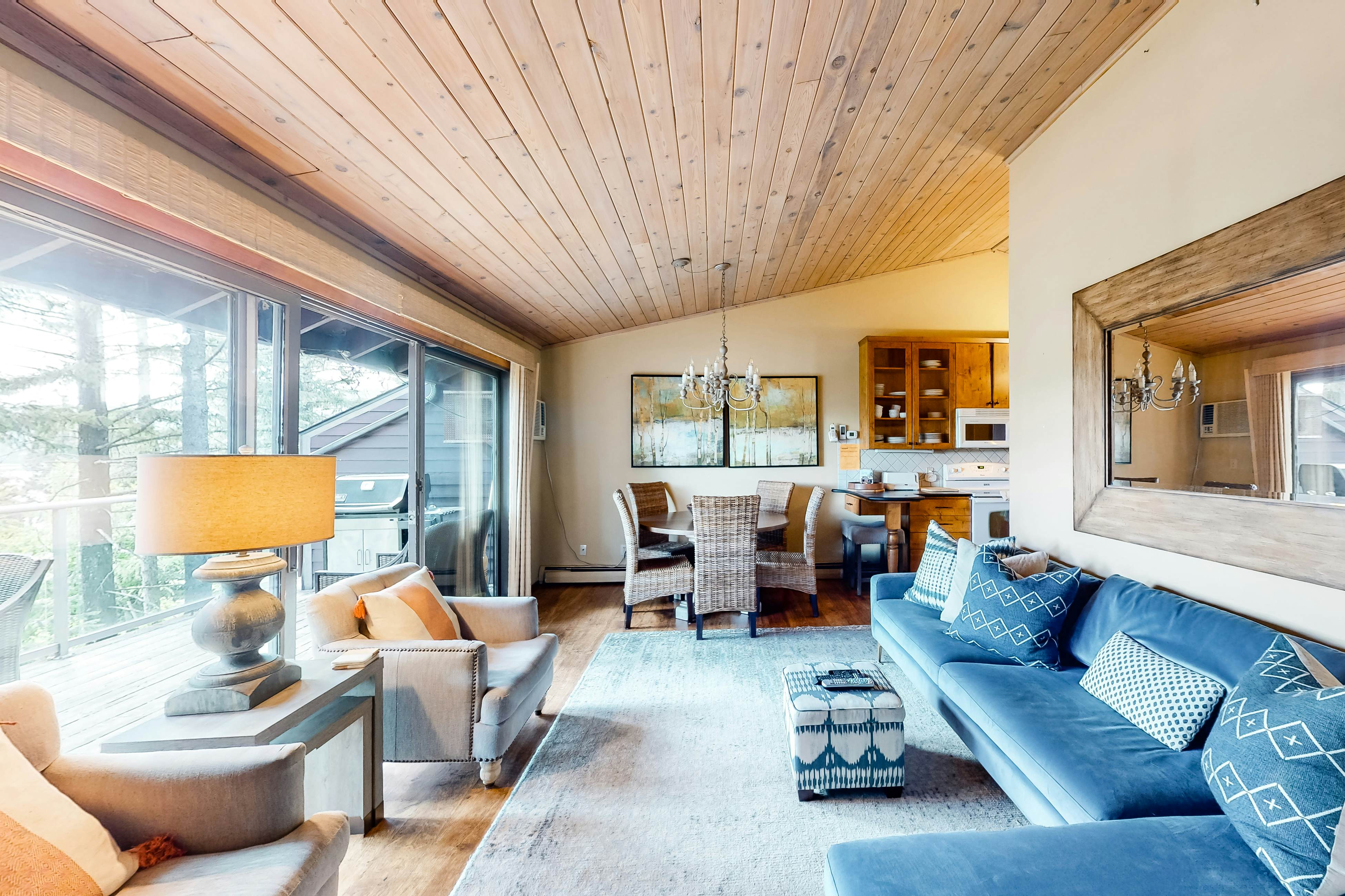 Bay Point Hillside 16B