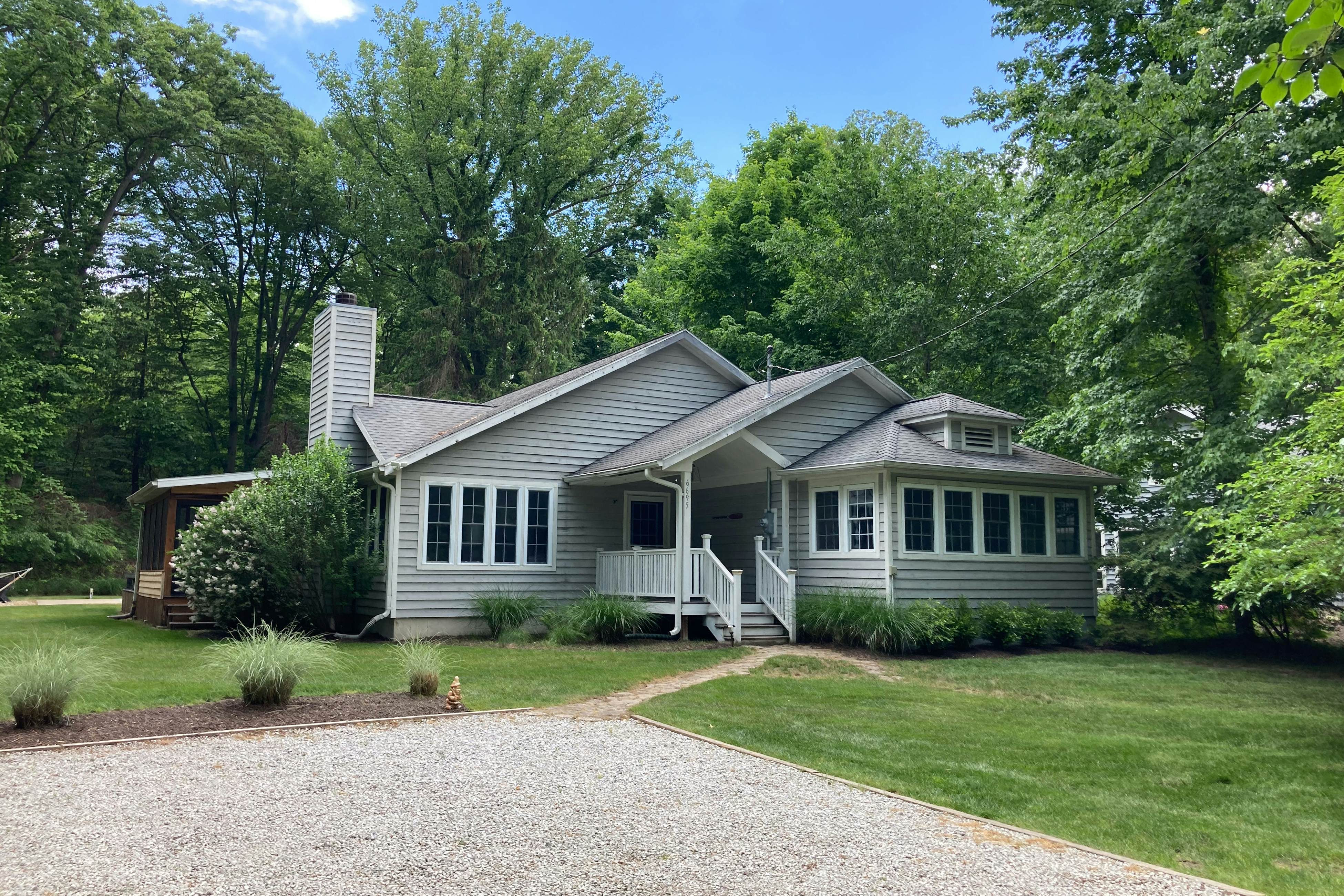 Ravenswood Pool House 4 BD Sawyer, MI Vacation Rental Vacasa