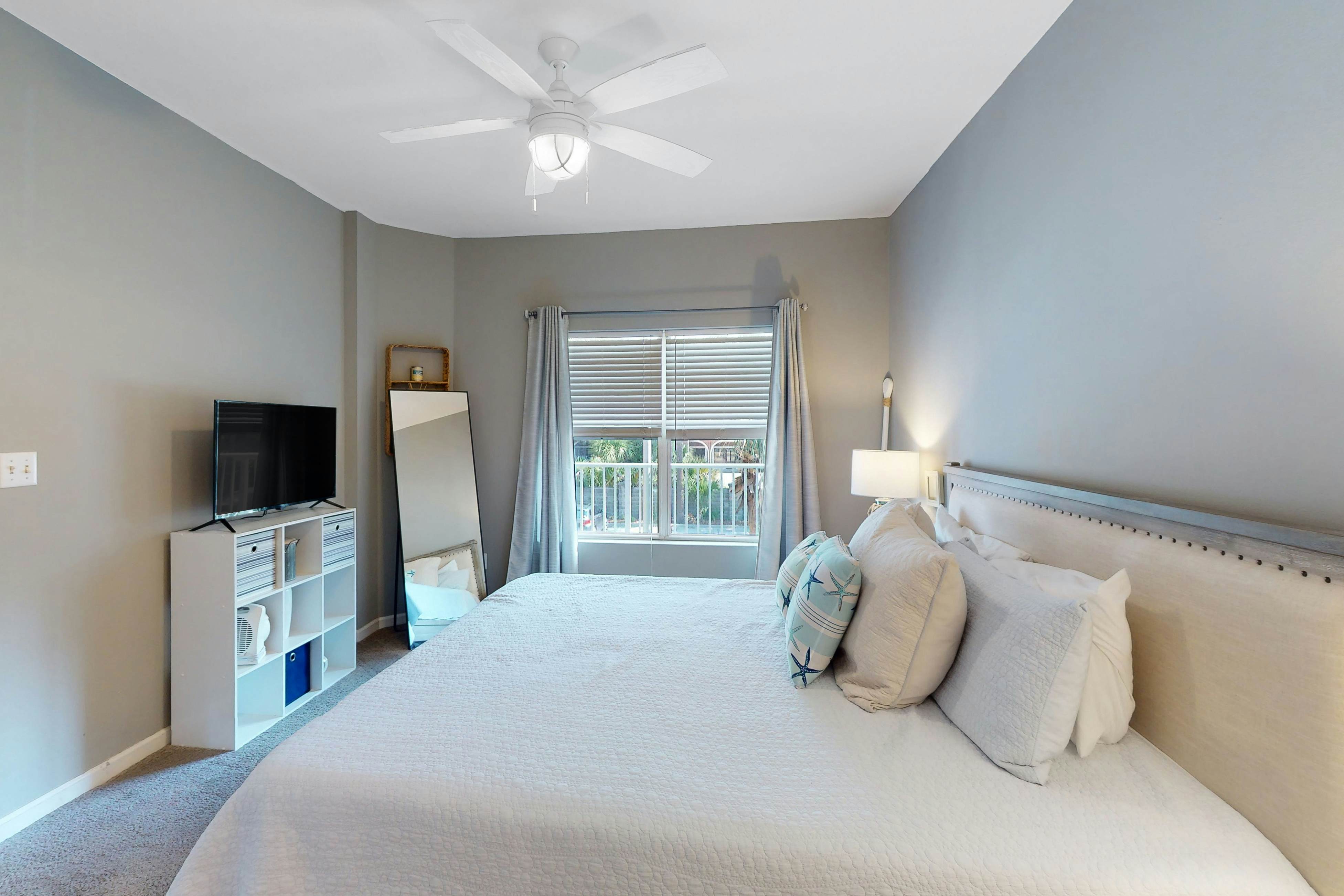 Barataria 203 2 BD Destin, FL Vacation Rental Vacasa
