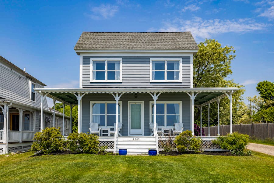 Seaside Retreat 3 BD Rye, NH Vacation Rental Vacasa