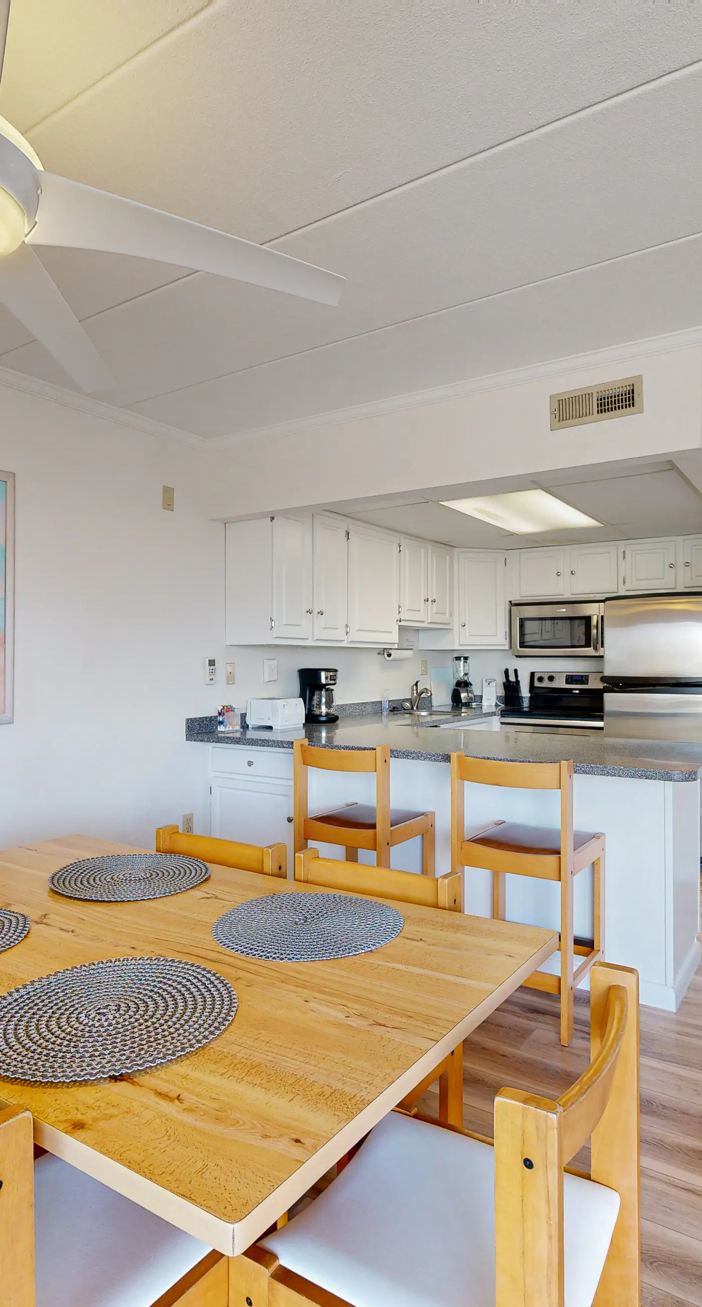 Purnell House 205 2 BD Ocean City, MD Vacation Rental Vacasa