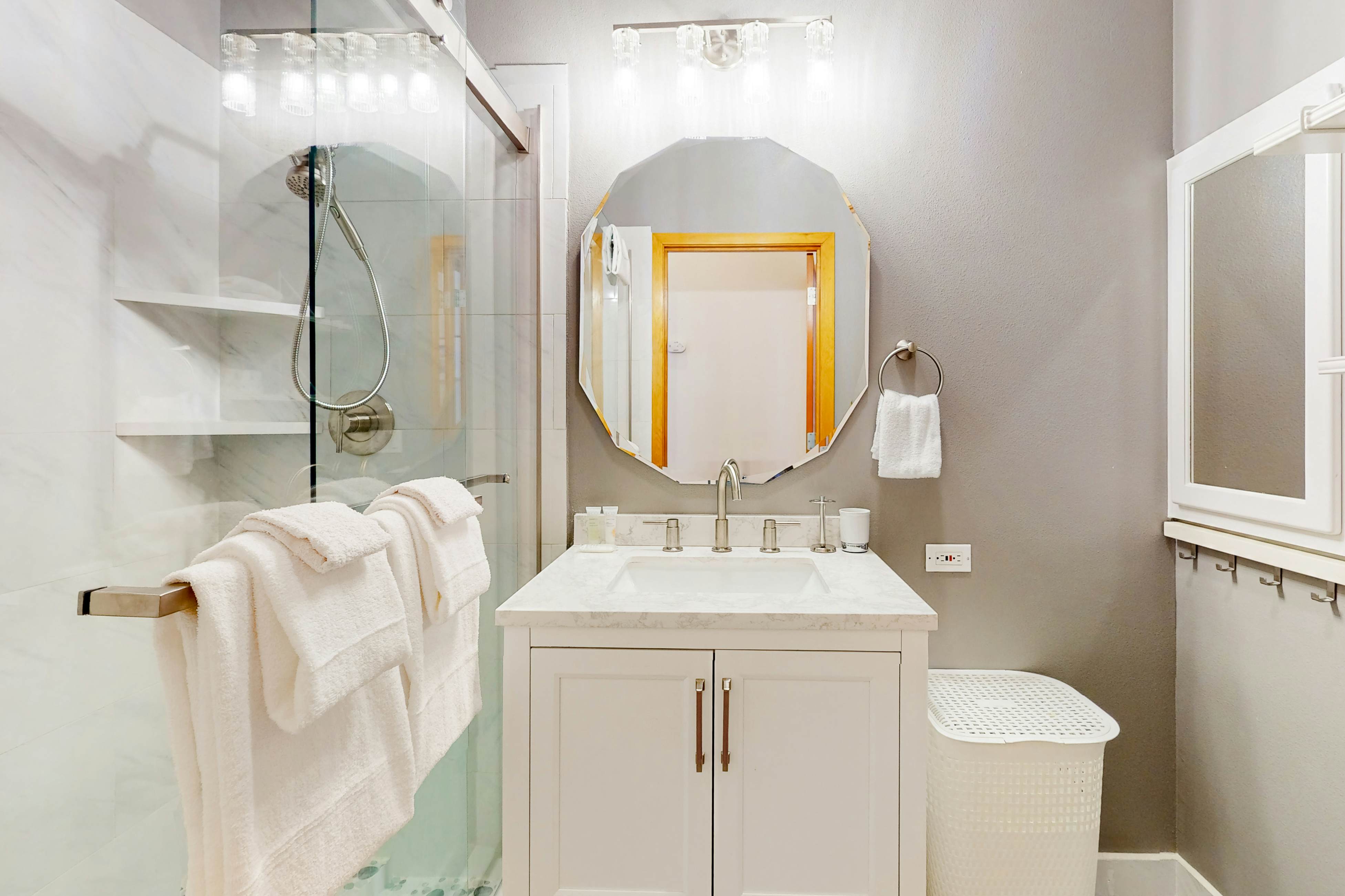 Silver Lake Splendor