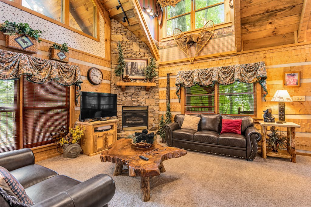 Cabin Hideaway, Sleep 6, Hot Tub, Near National Park β Sevierville, TN β vacation rental