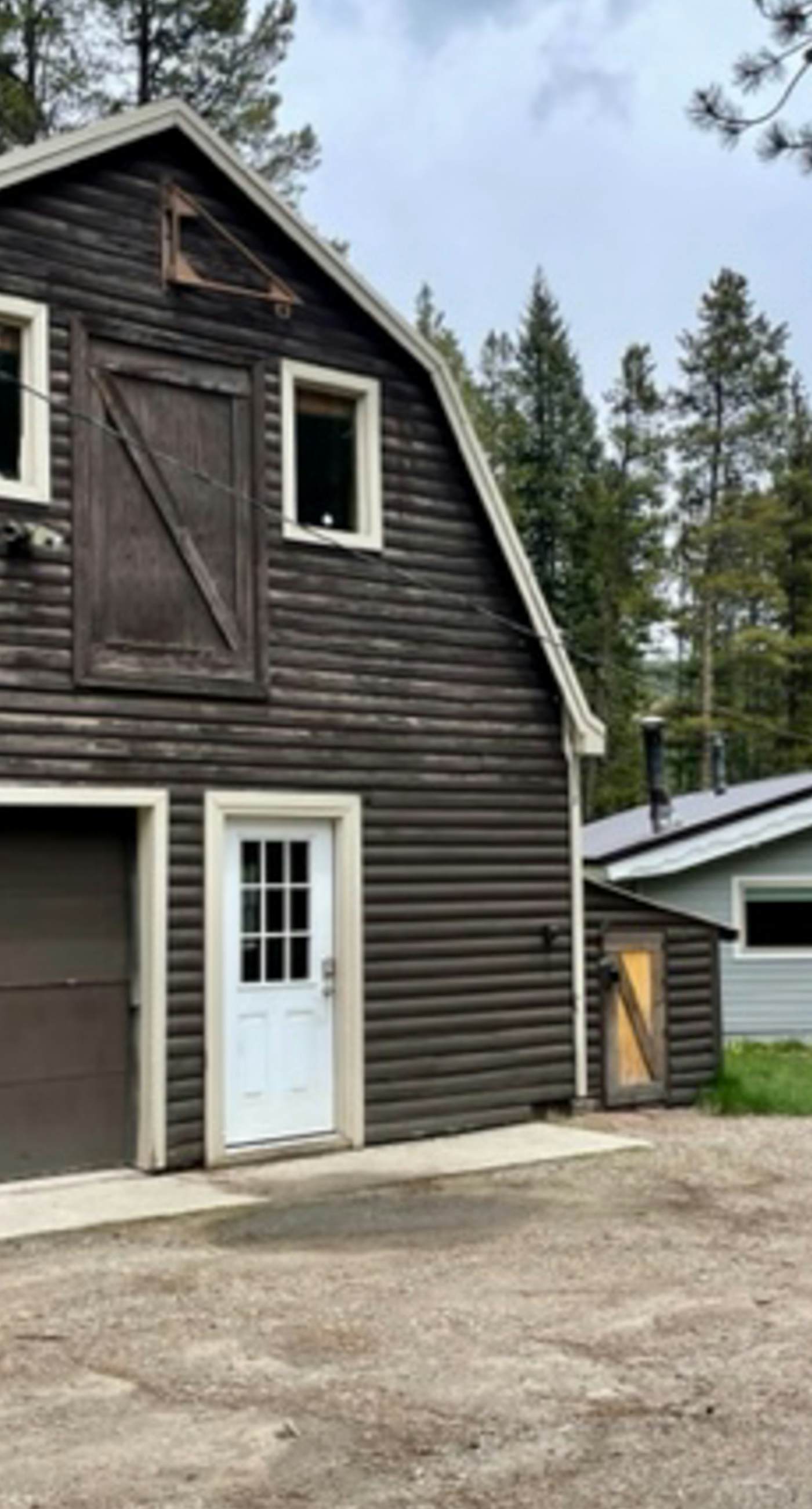 Fox Den-Mountain Luxe