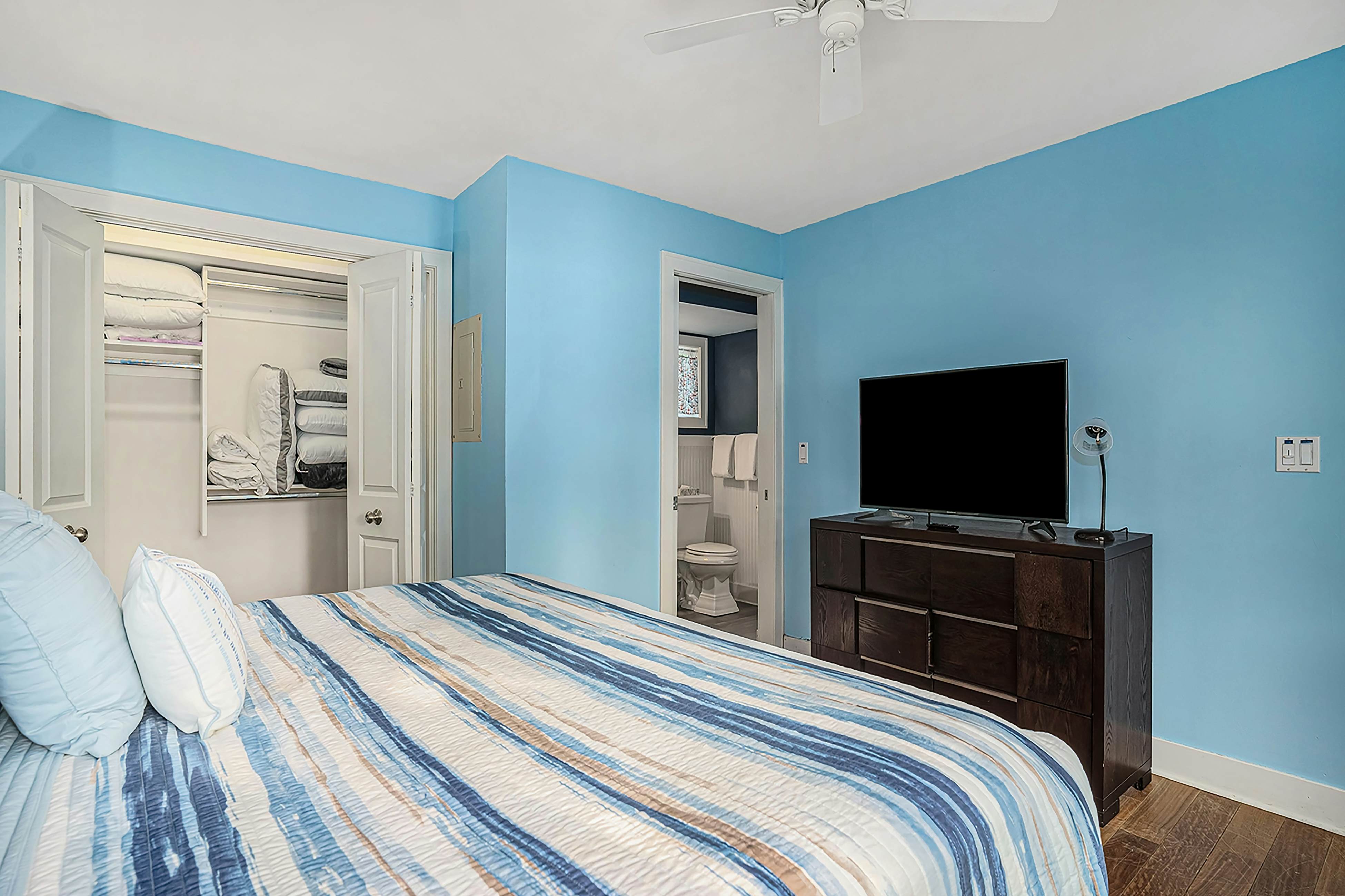 Northern Lights Condominiums - Bluebird Condo