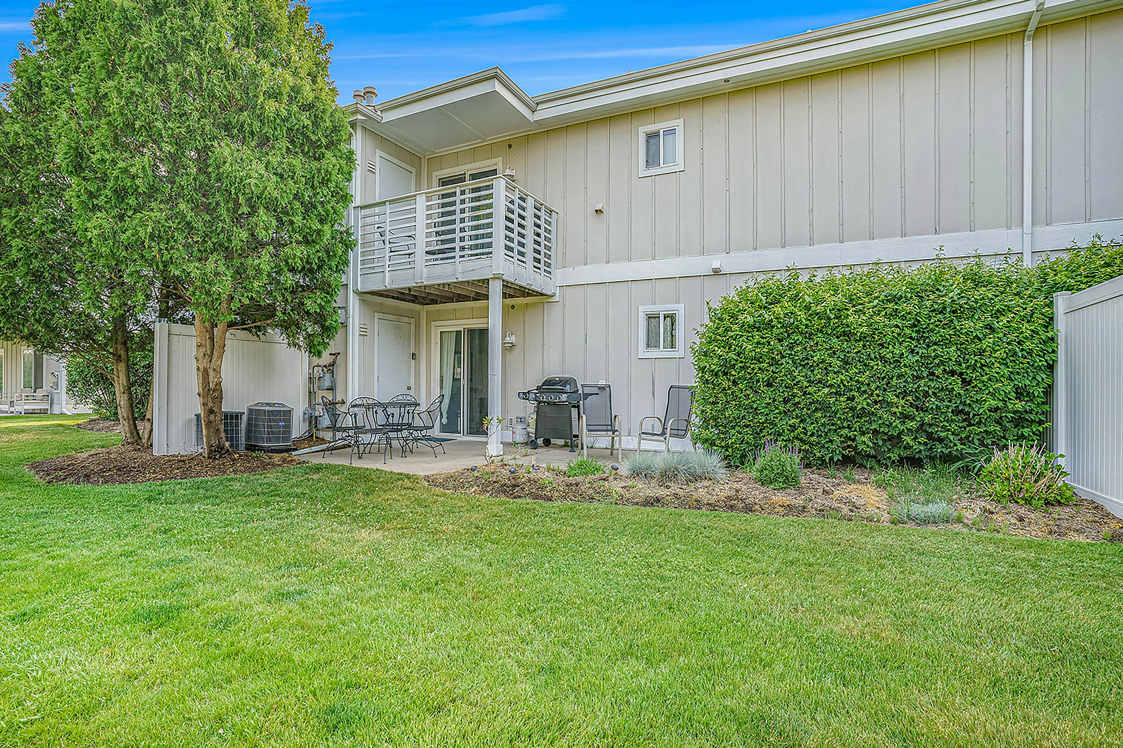 Northern Lights Condominiums - Bluebird Condo