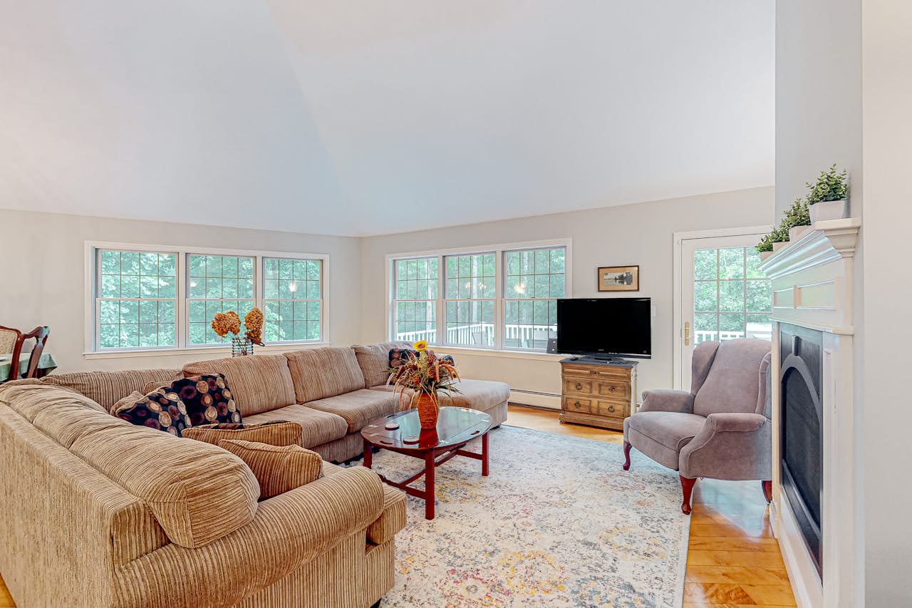 Panther Run River Retreat 3 BD Raymond, ME Vacation Rental Vacasa