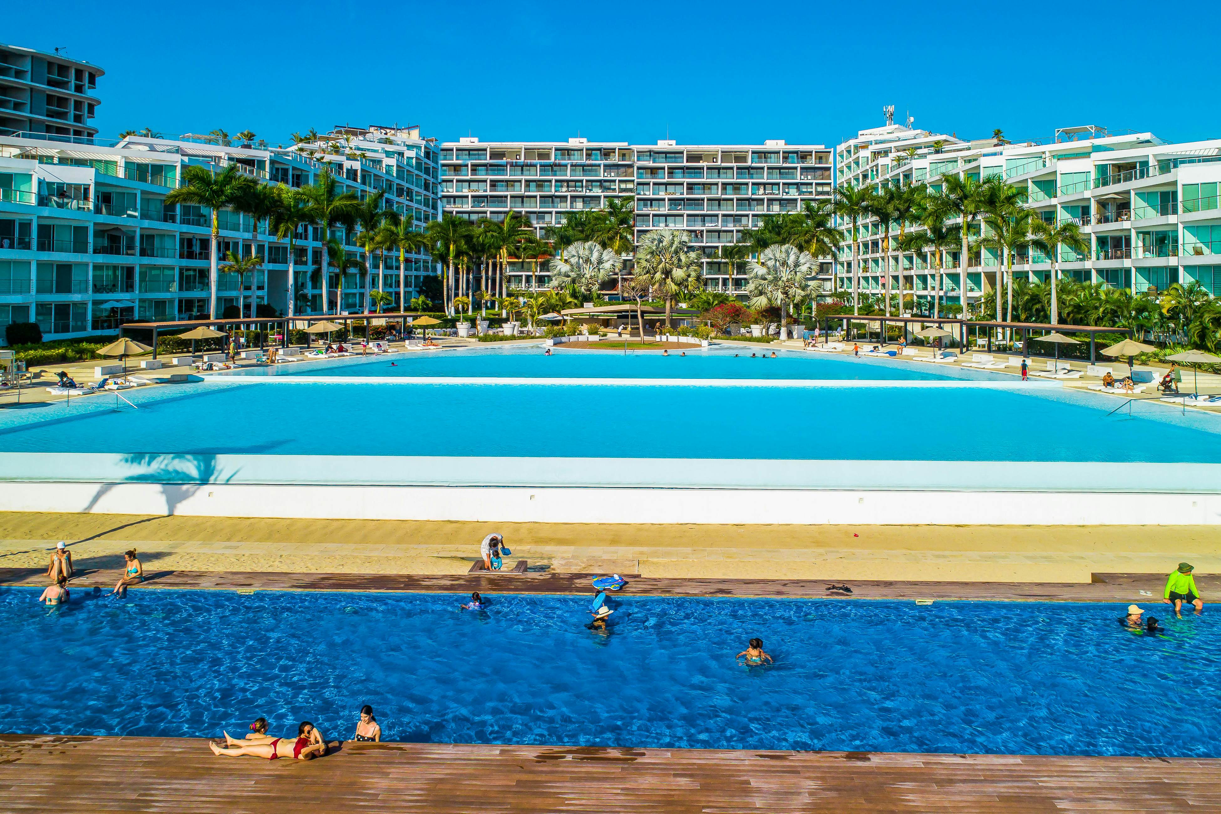 Aria Ocean Condo, # 403 T3