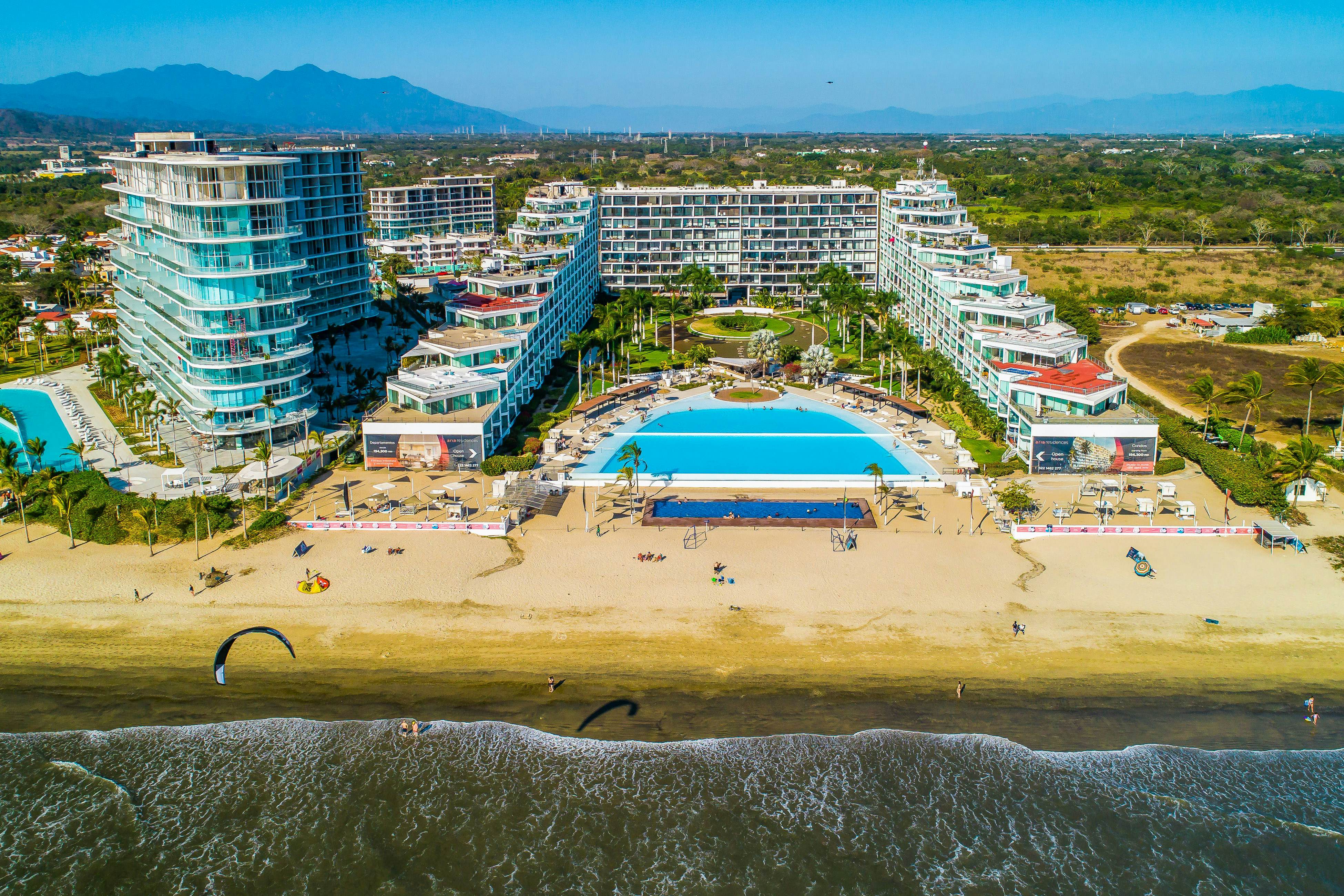 Aria Ocean Condo, # 403 T3